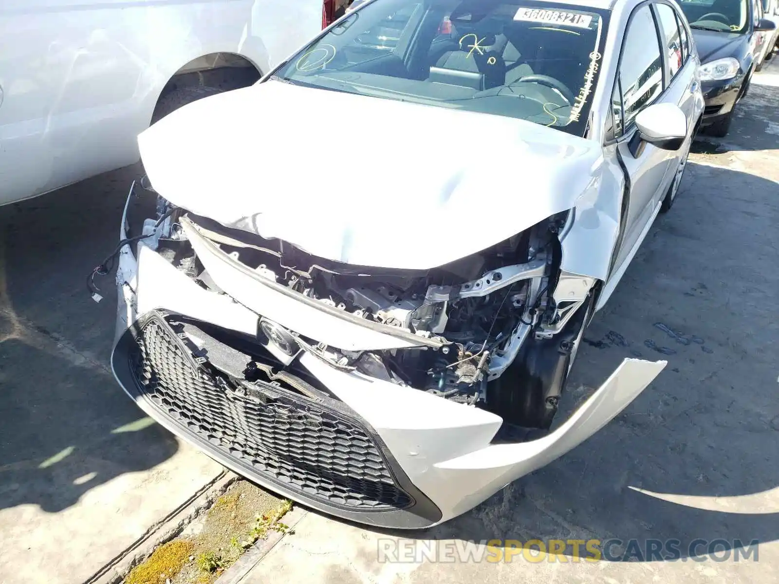 9 Photograph of a damaged car 5YFEPRAE4LP023016 TOYOTA COROLLA 2020