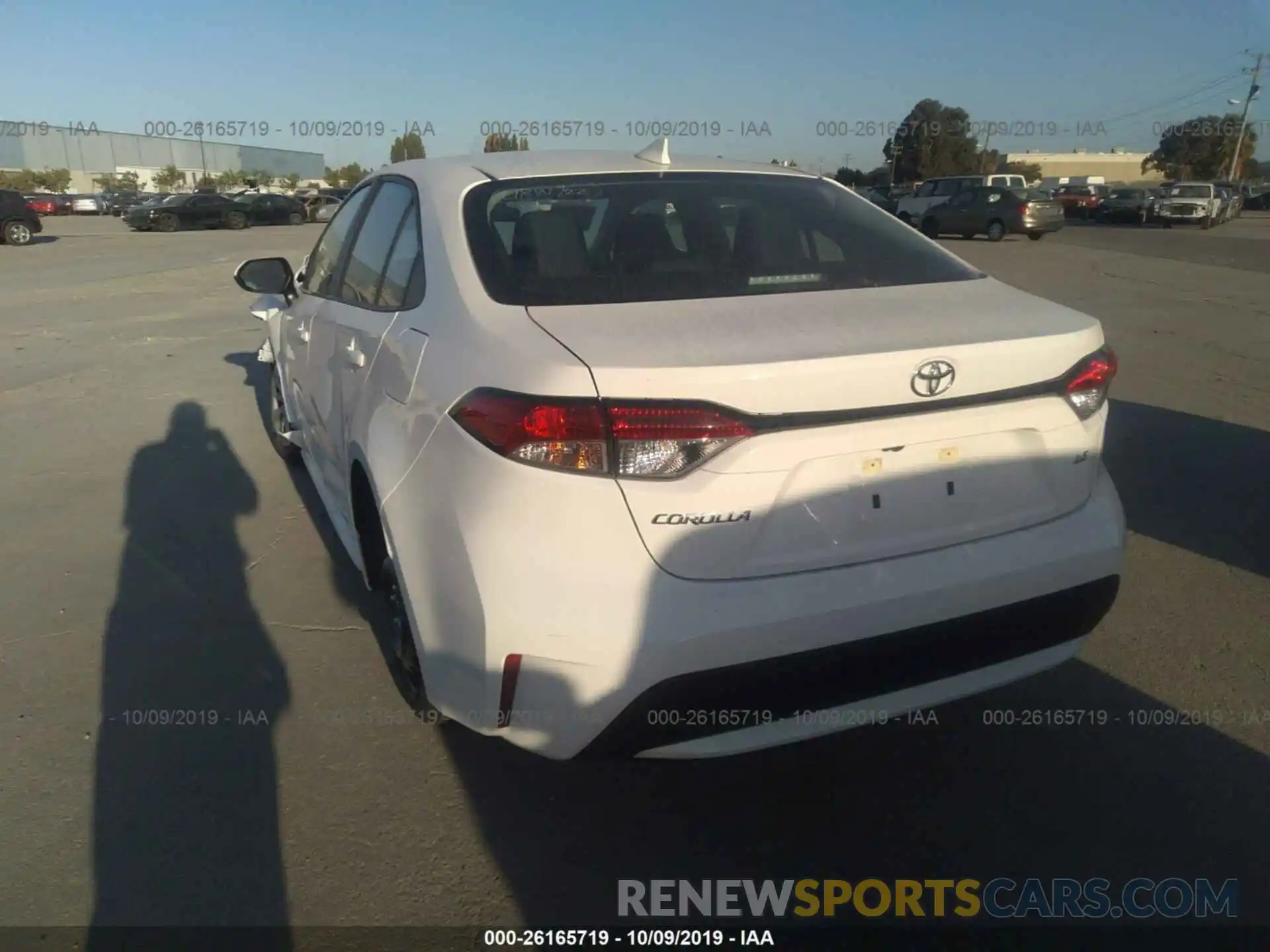 3 Photograph of a damaged car 5YFEPRAE4LP023467 TOYOTA COROLLA 2020