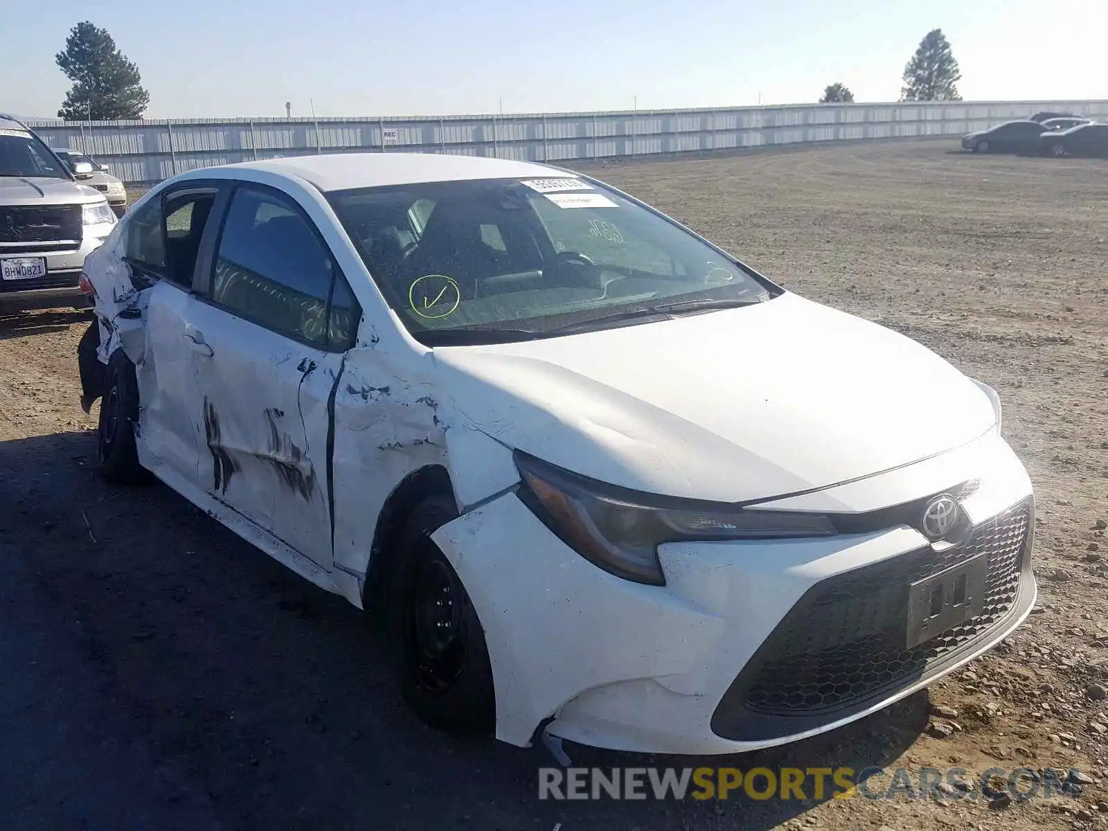 1 Photograph of a damaged car 5YFEPRAE4LP024943 TOYOTA COROLLA 2020