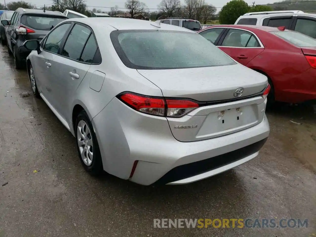 3 Photograph of a damaged car 5YFEPRAE4LP024957 TOYOTA COROLLA 2020