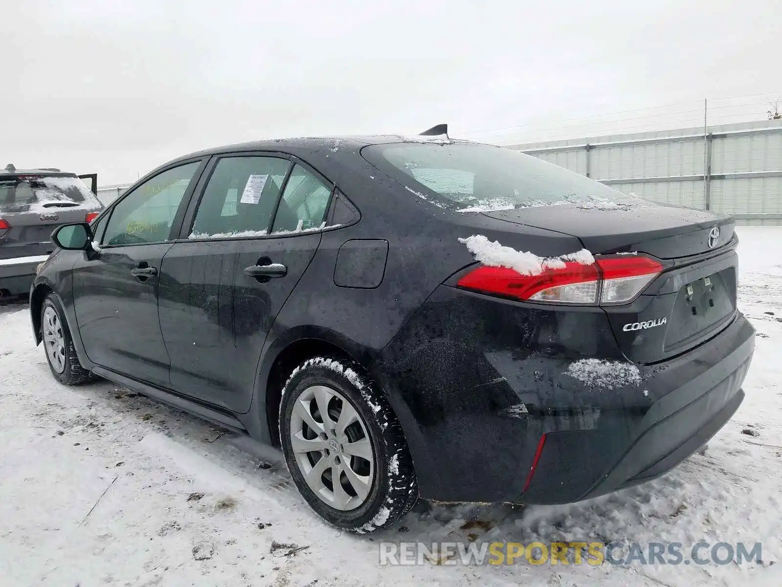 3 Photograph of a damaged car 5YFEPRAE4LP026126 TOYOTA COROLLA 2020