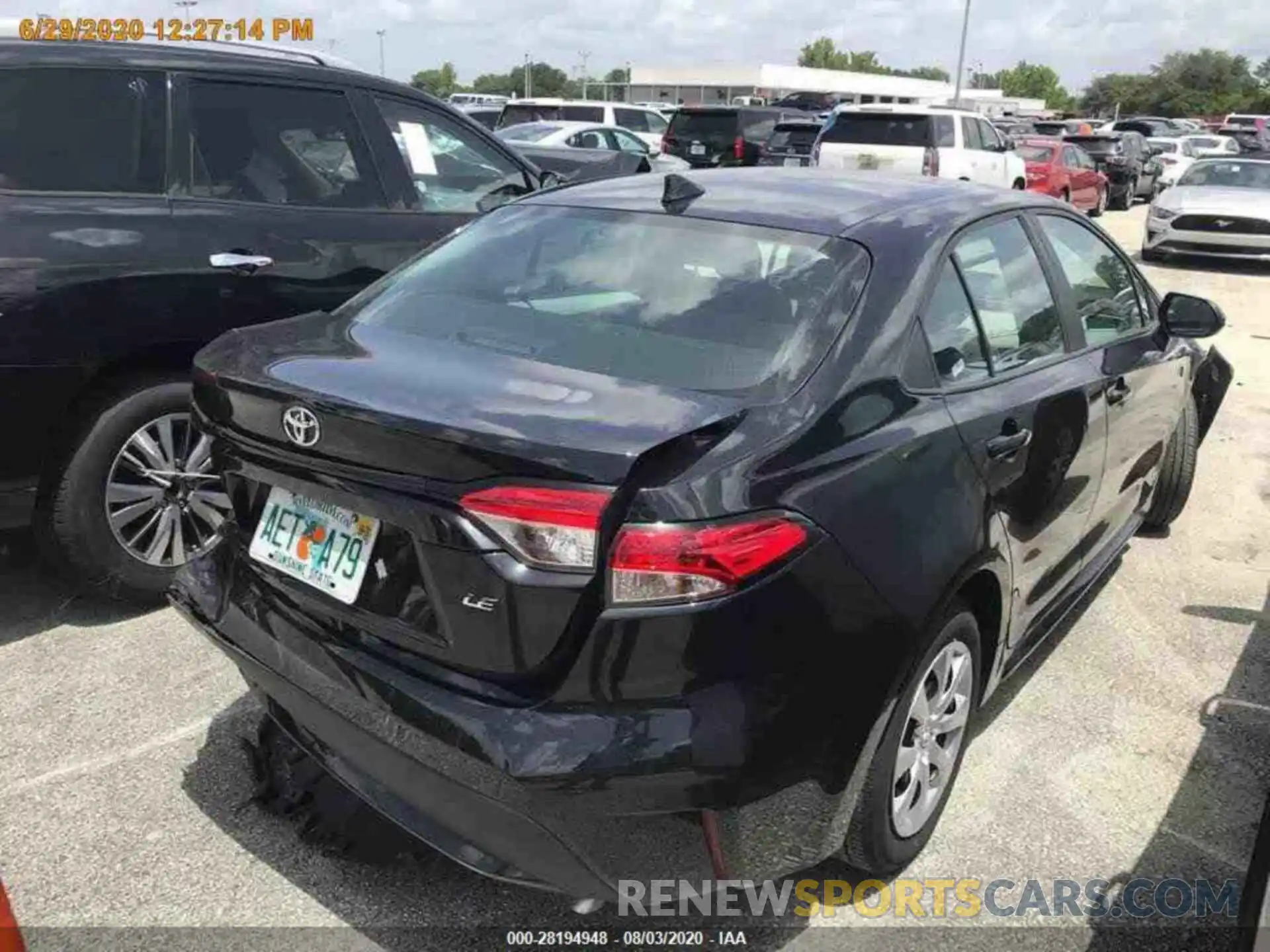 11 Photograph of a damaged car 5YFEPRAE4LP028216 TOYOTA COROLLA 2020