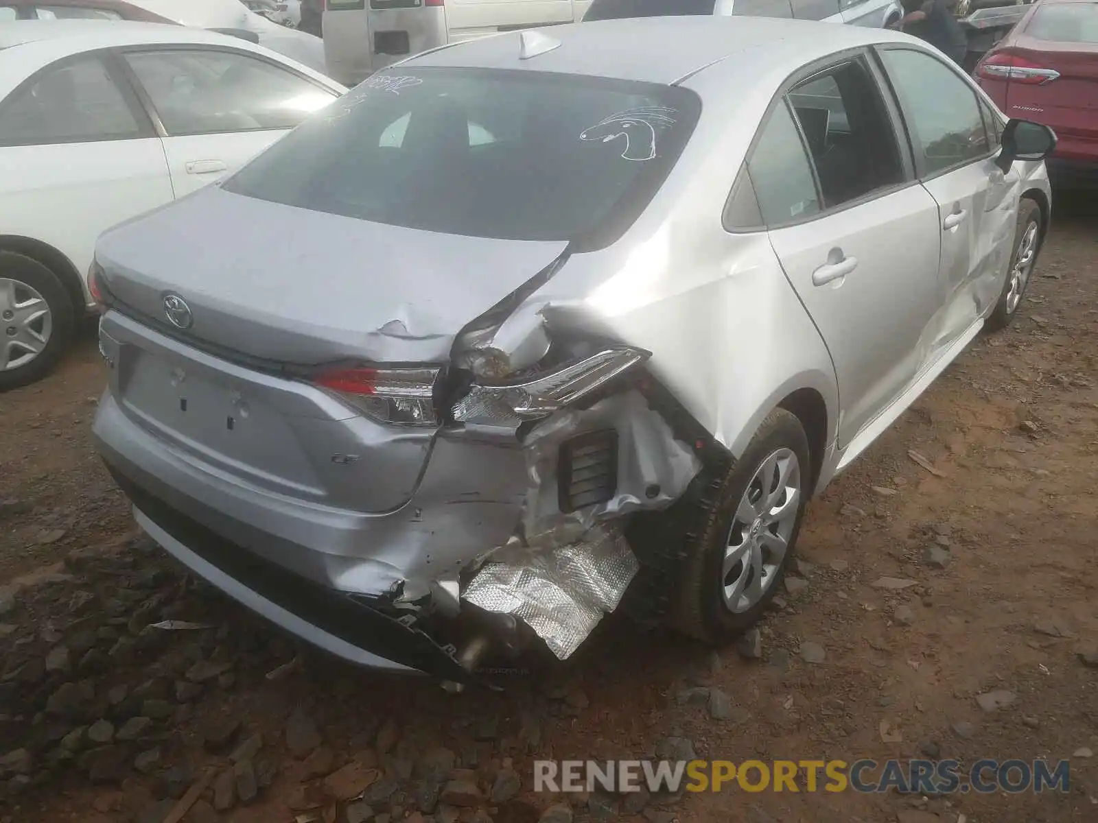 4 Photograph of a damaged car 5YFEPRAE4LP028765 TOYOTA COROLLA 2020