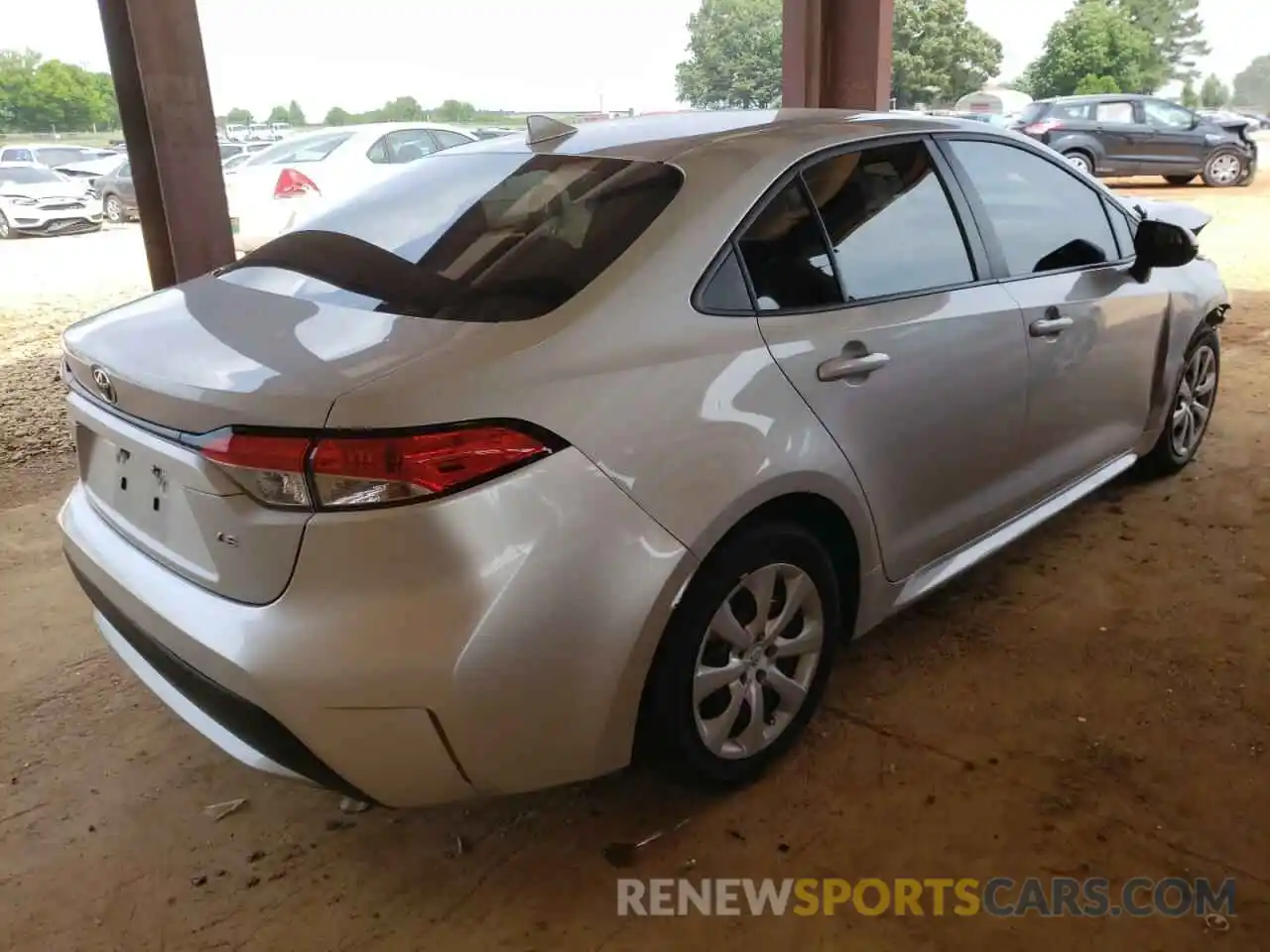 4 Photograph of a damaged car 5YFEPRAE4LP028944 TOYOTA COROLLA 2020