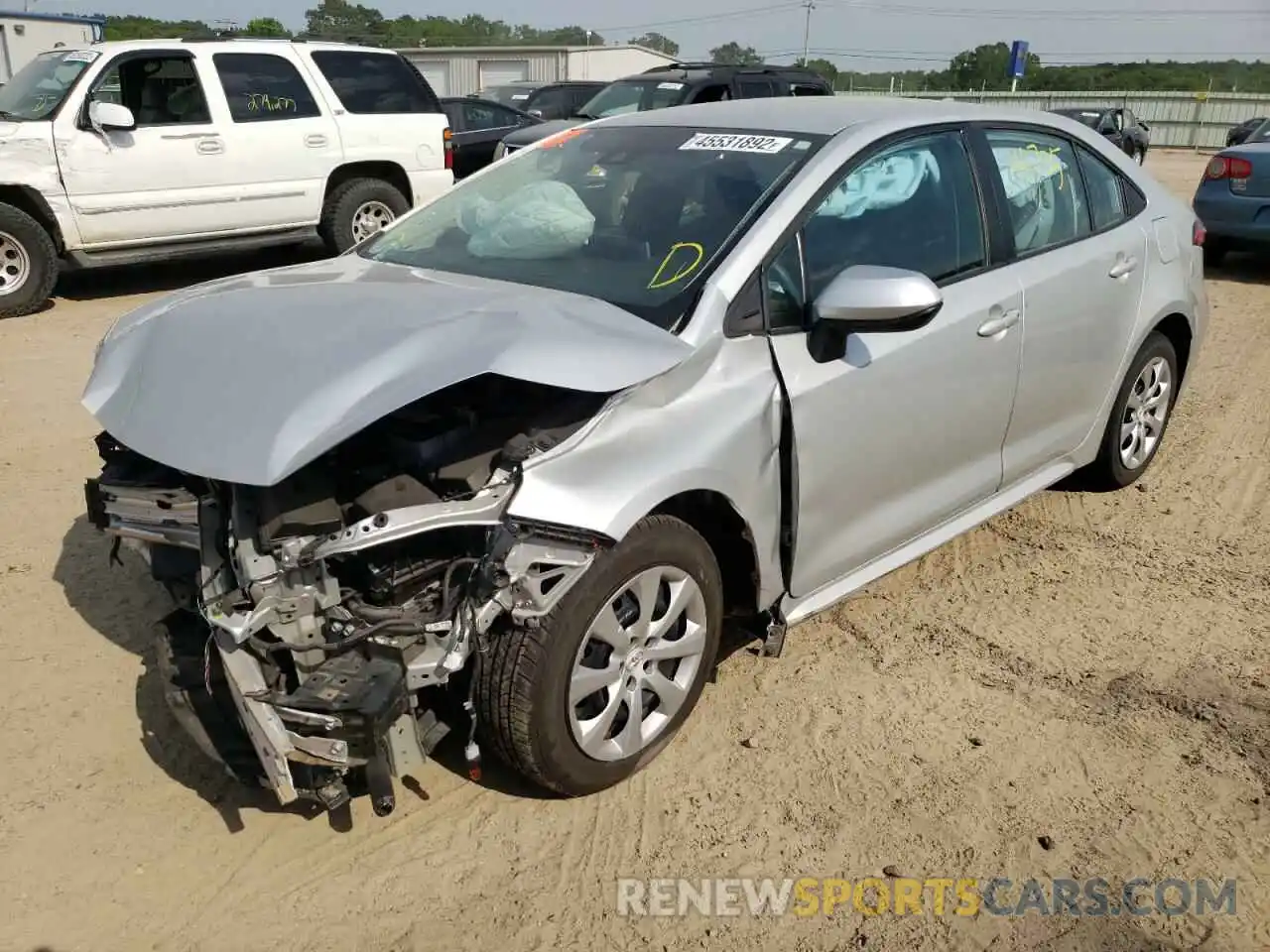 2 Photograph of a damaged car 5YFEPRAE4LP029513 TOYOTA COROLLA 2020