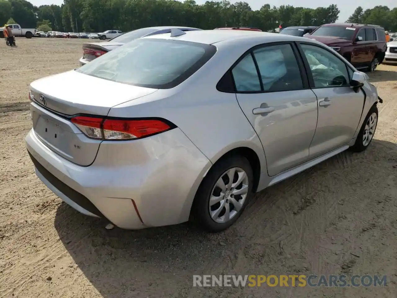 4 Photograph of a damaged car 5YFEPRAE4LP029513 TOYOTA COROLLA 2020