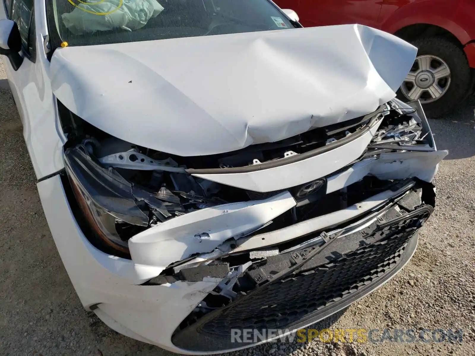 9 Photograph of a damaged car 5YFEPRAE4LP030080 TOYOTA COROLLA 2020