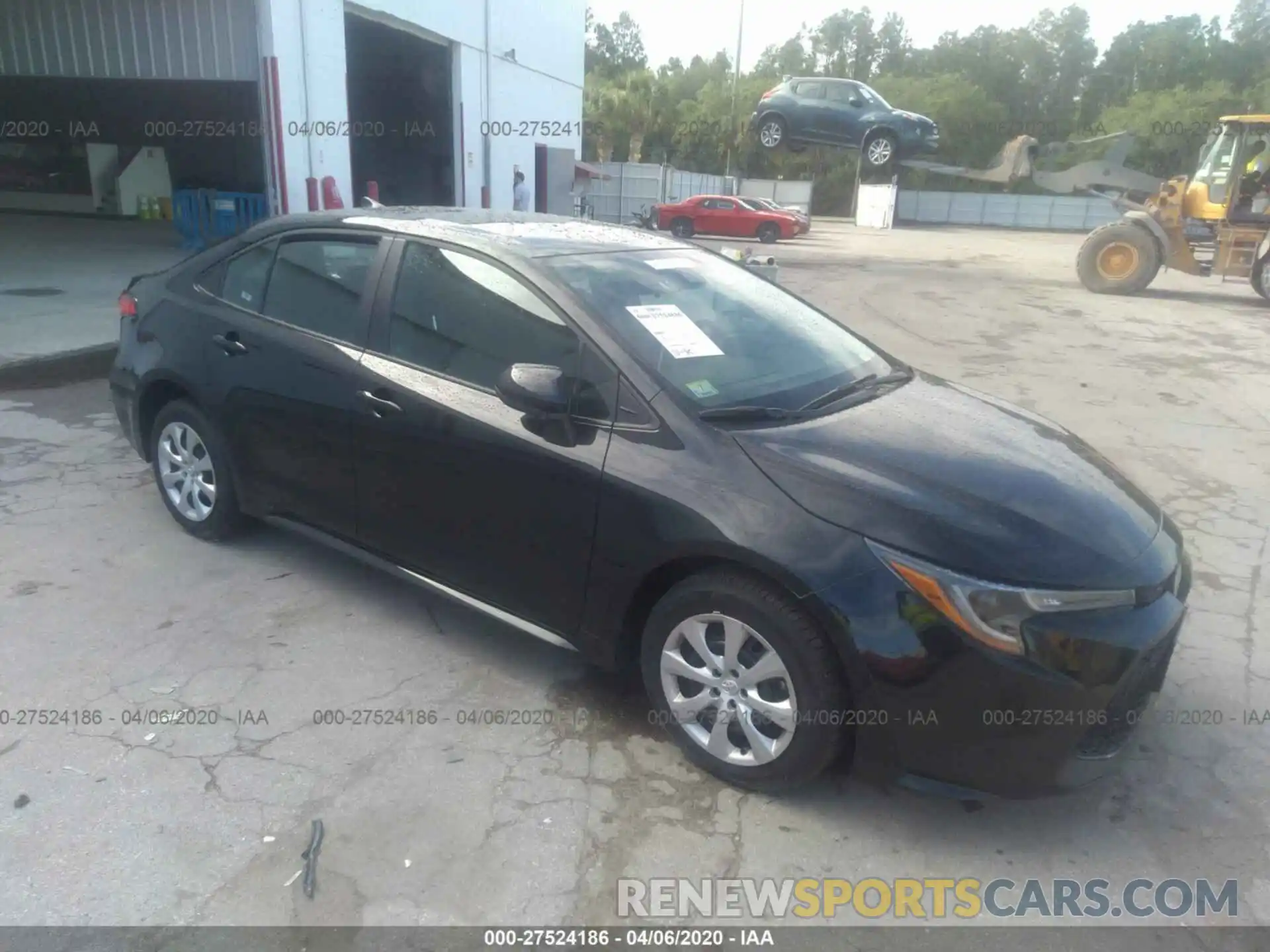 1 Photograph of a damaged car 5YFEPRAE4LP030371 TOYOTA COROLLA 2020