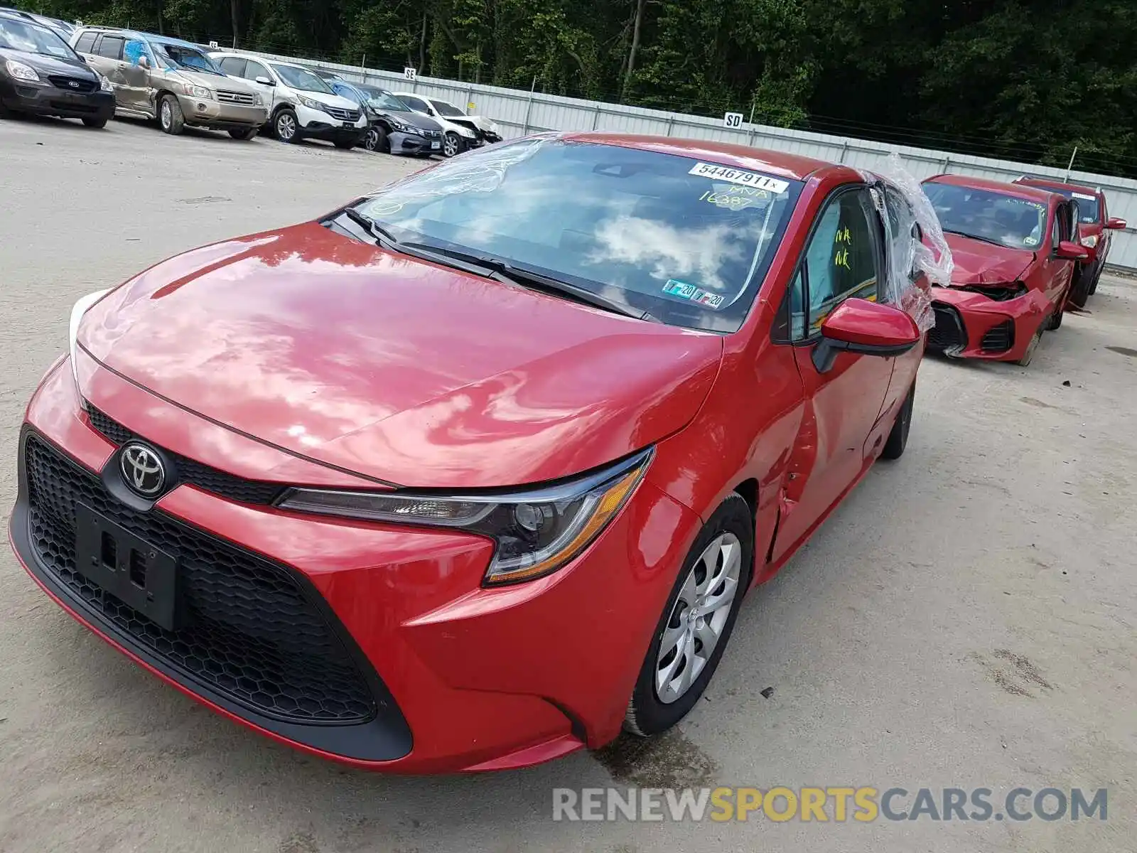 2 Photograph of a damaged car 5YFEPRAE4LP030578 TOYOTA COROLLA 2020