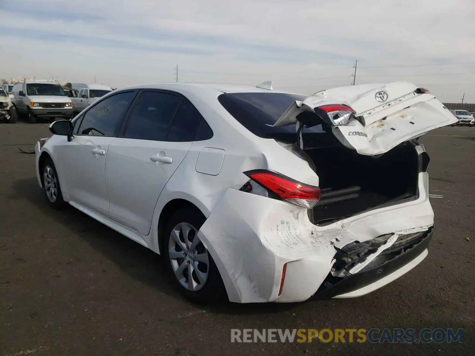 3 Photograph of a damaged car 5YFEPRAE4LP031150 TOYOTA COROLLA 2020