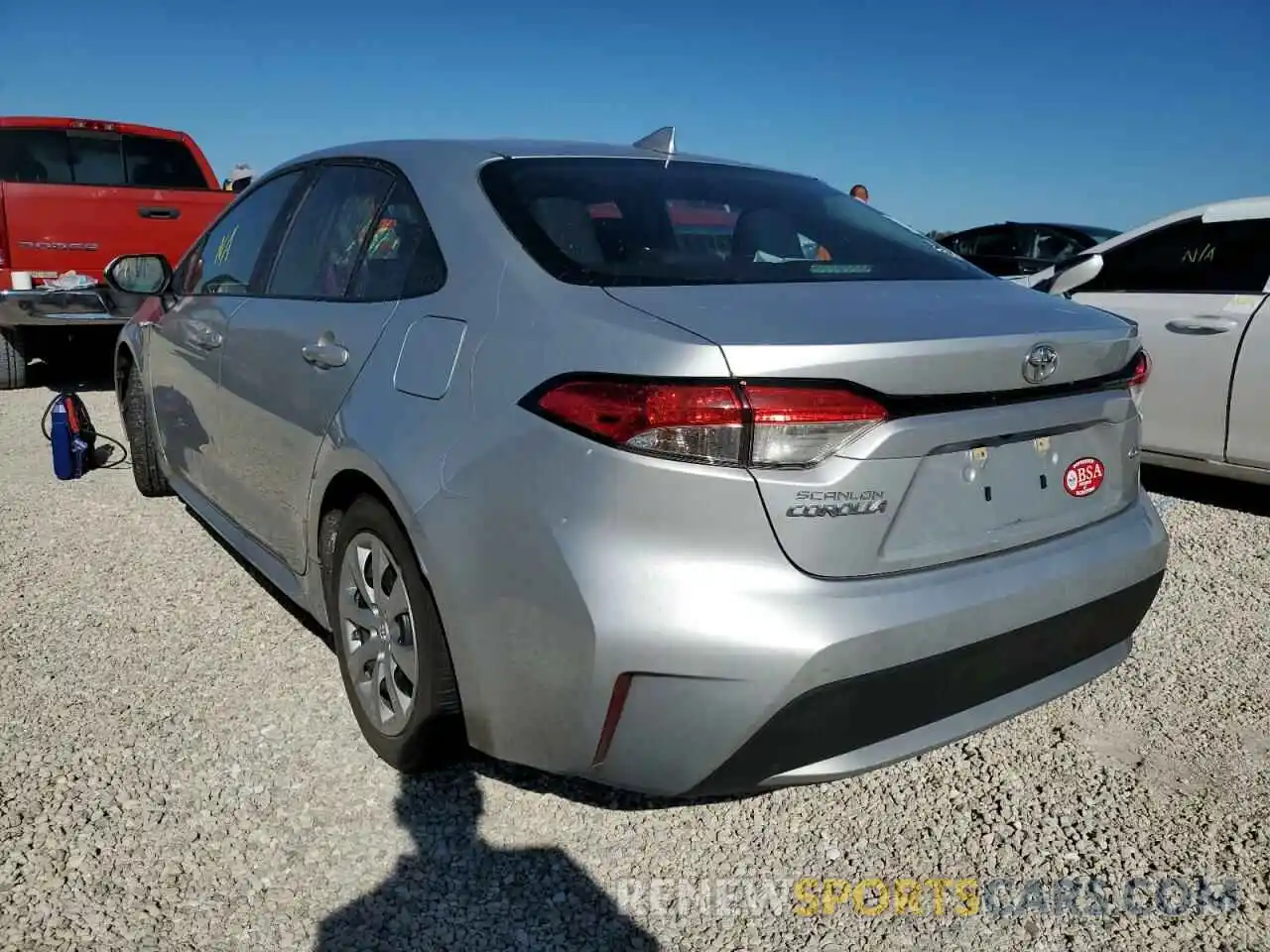 3 Photograph of a damaged car 5YFEPRAE4LP031522 TOYOTA COROLLA 2020