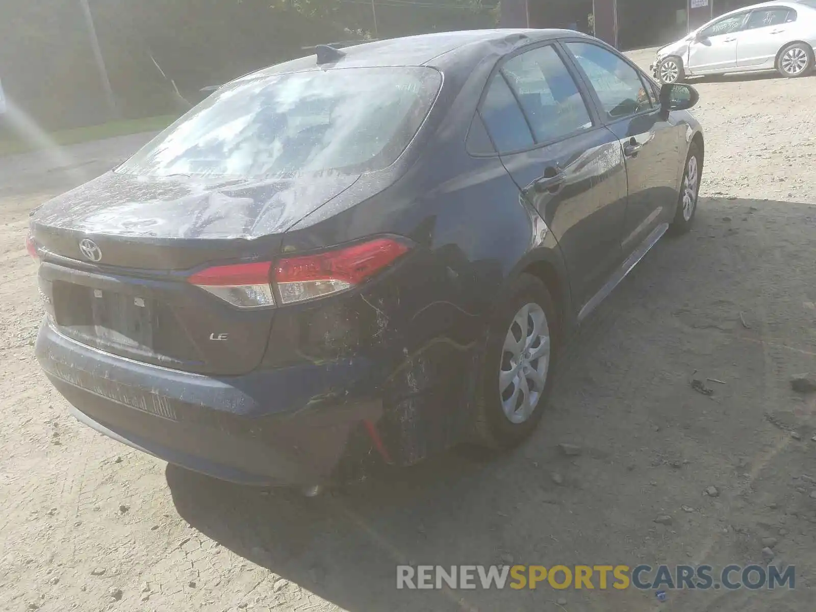 4 Photograph of a damaged car 5YFEPRAE4LP032413 TOYOTA COROLLA 2020