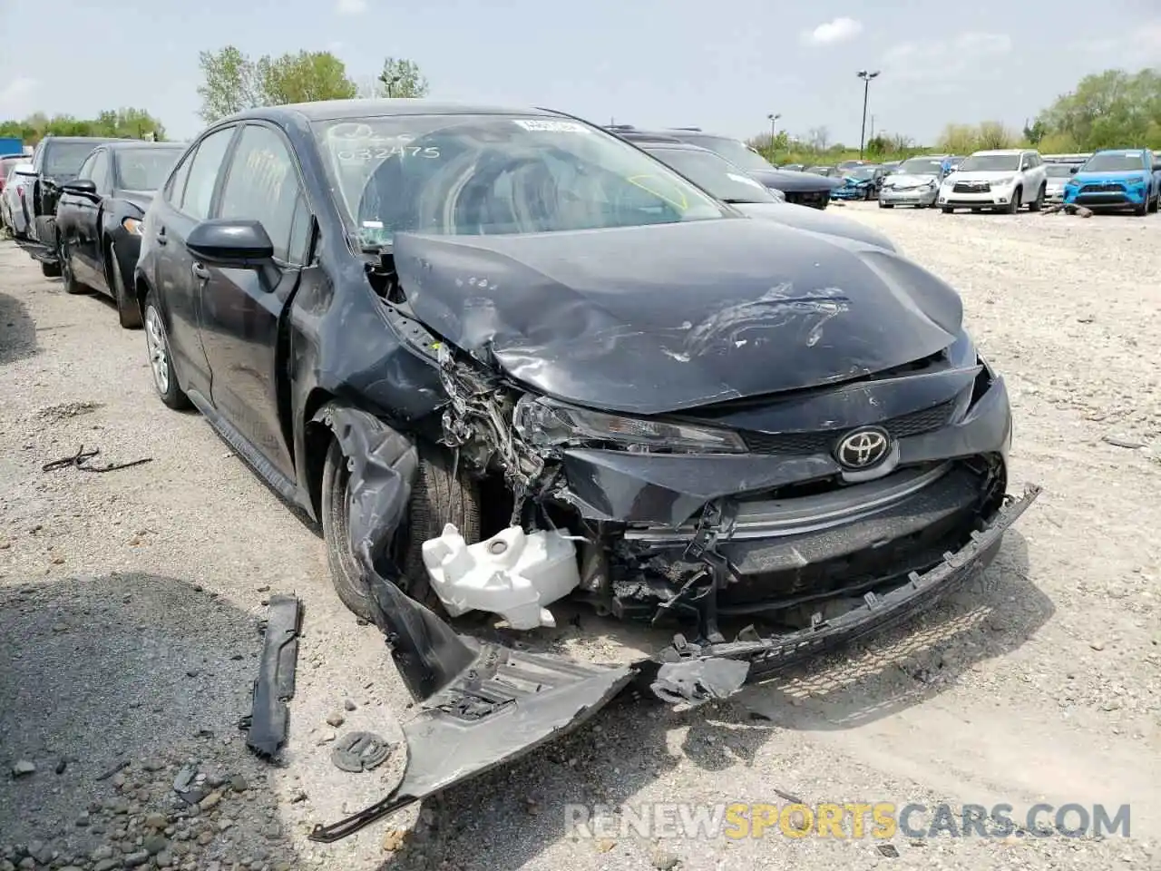 1 Photograph of a damaged car 5YFEPRAE4LP032475 TOYOTA COROLLA 2020