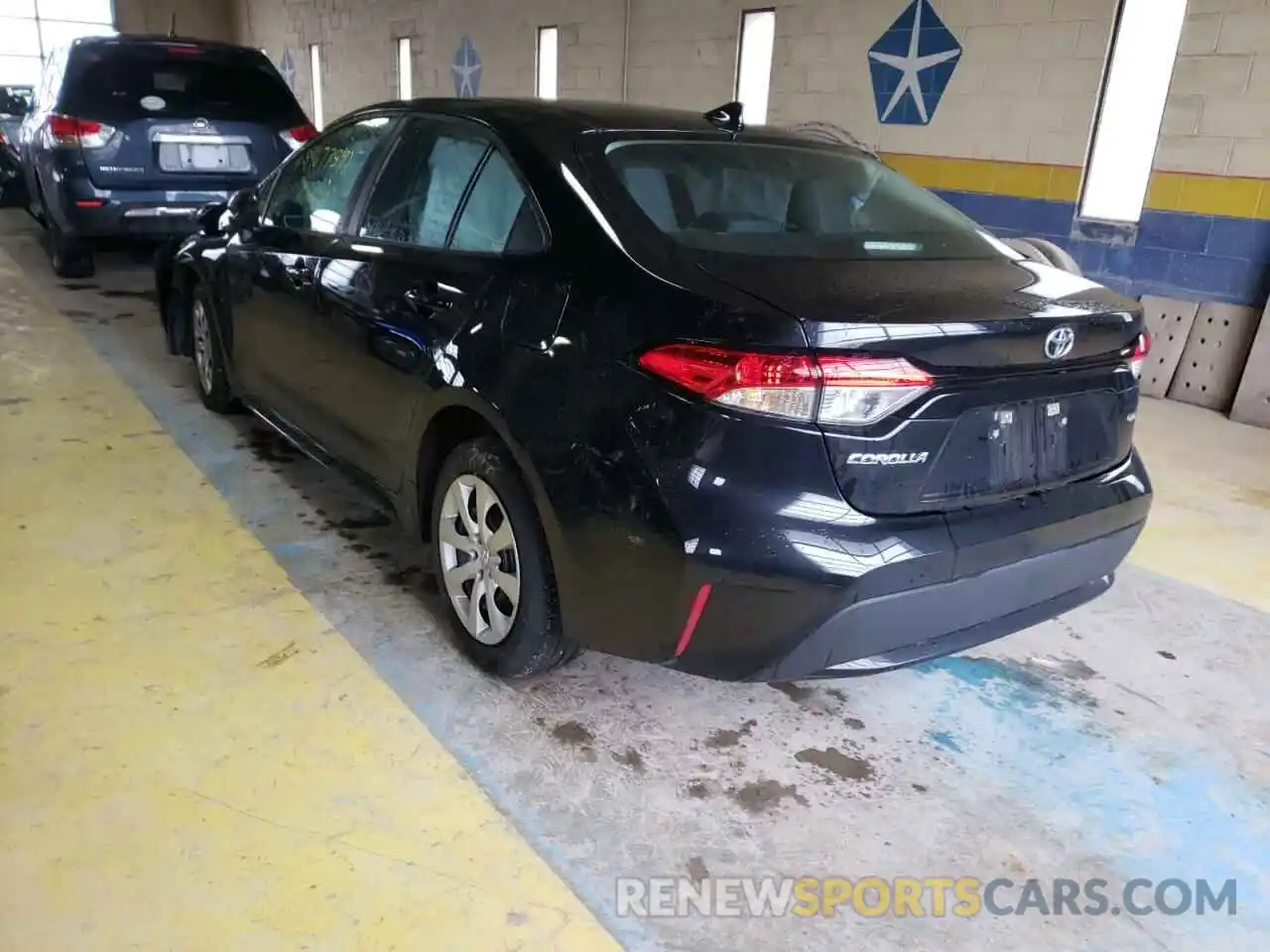 3 Photograph of a damaged car 5YFEPRAE4LP032475 TOYOTA COROLLA 2020