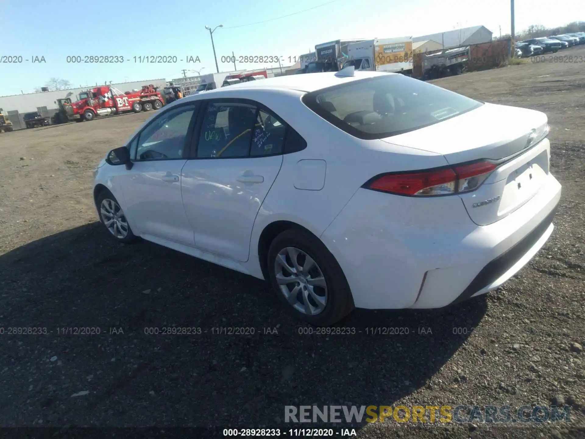 3 Photograph of a damaged car 5YFEPRAE4LP033125 TOYOTA COROLLA 2020