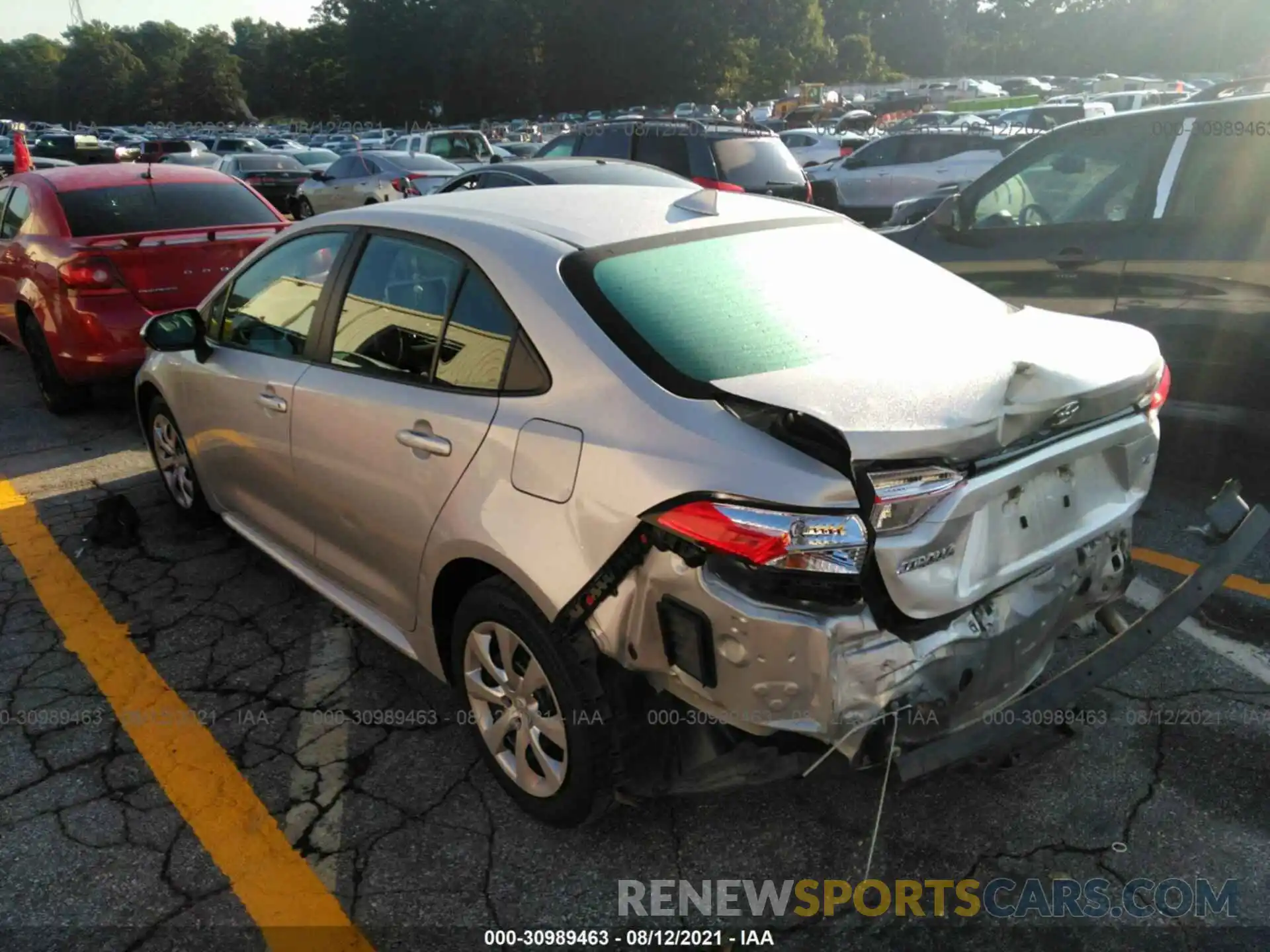 3 Photograph of a damaged car 5YFEPRAE4LP034825 TOYOTA COROLLA 2020