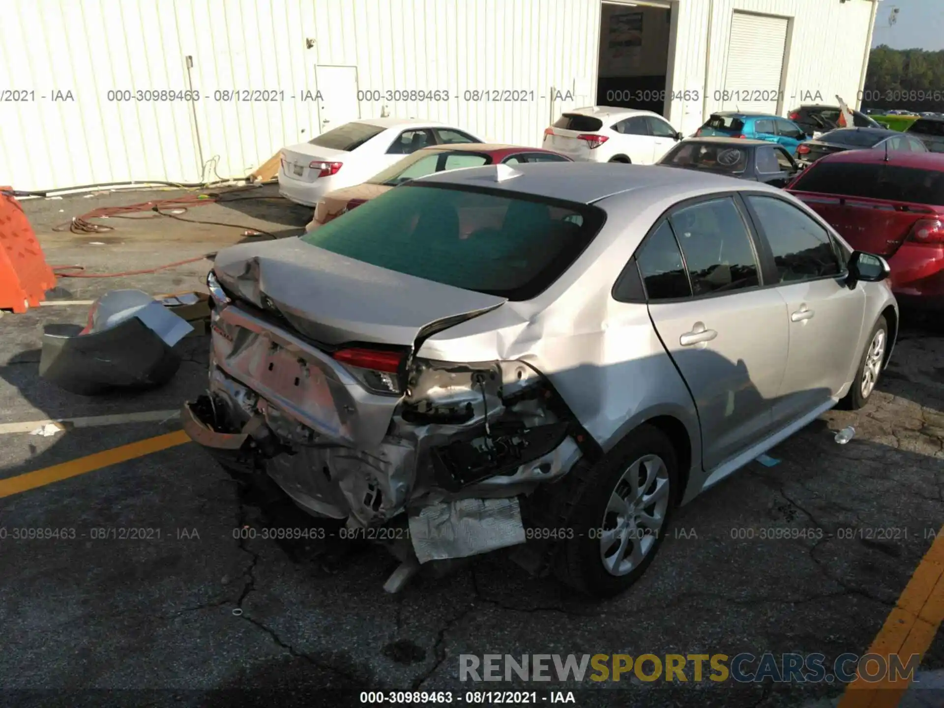 4 Photograph of a damaged car 5YFEPRAE4LP034825 TOYOTA COROLLA 2020