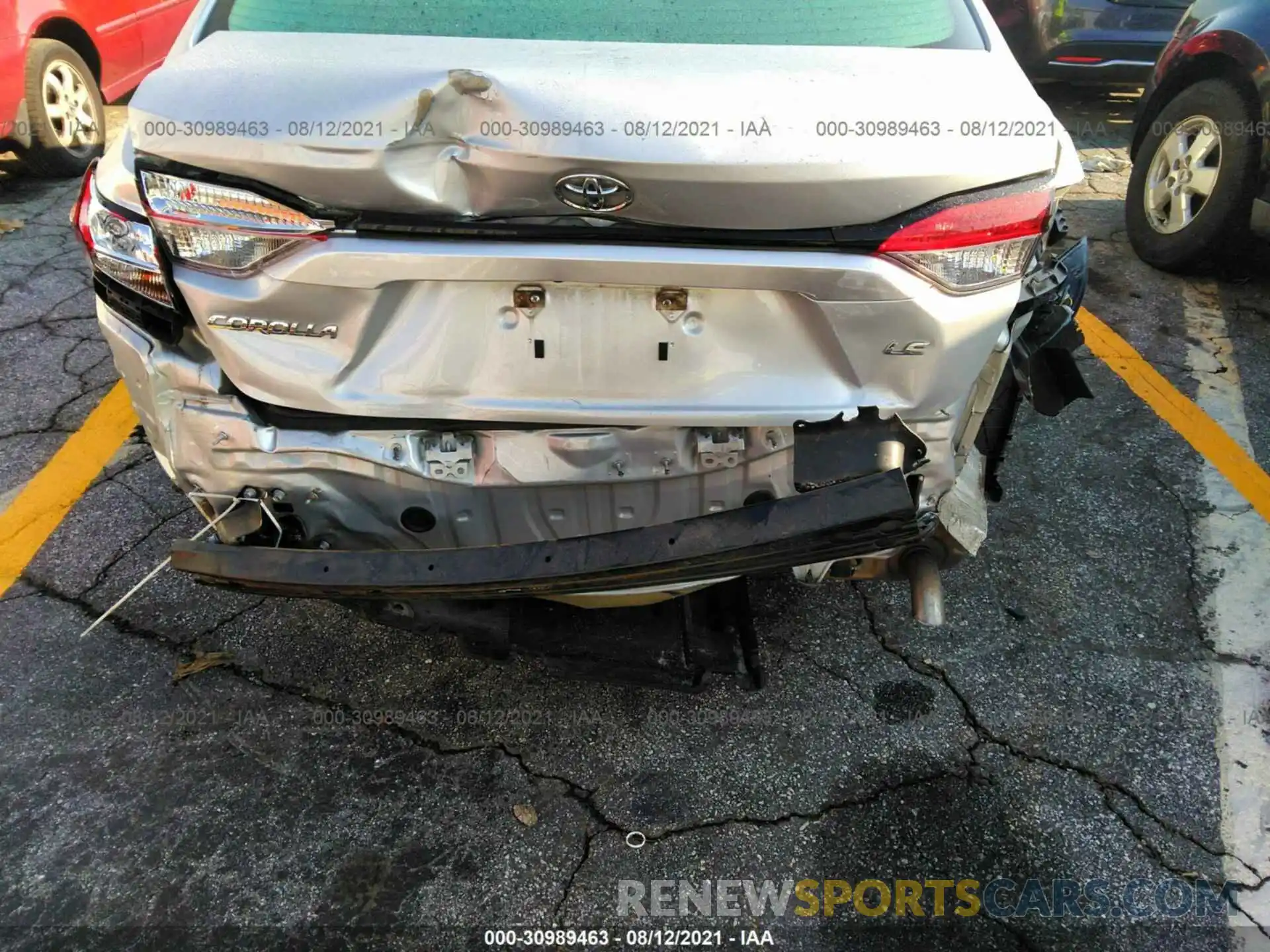 6 Photograph of a damaged car 5YFEPRAE4LP034825 TOYOTA COROLLA 2020