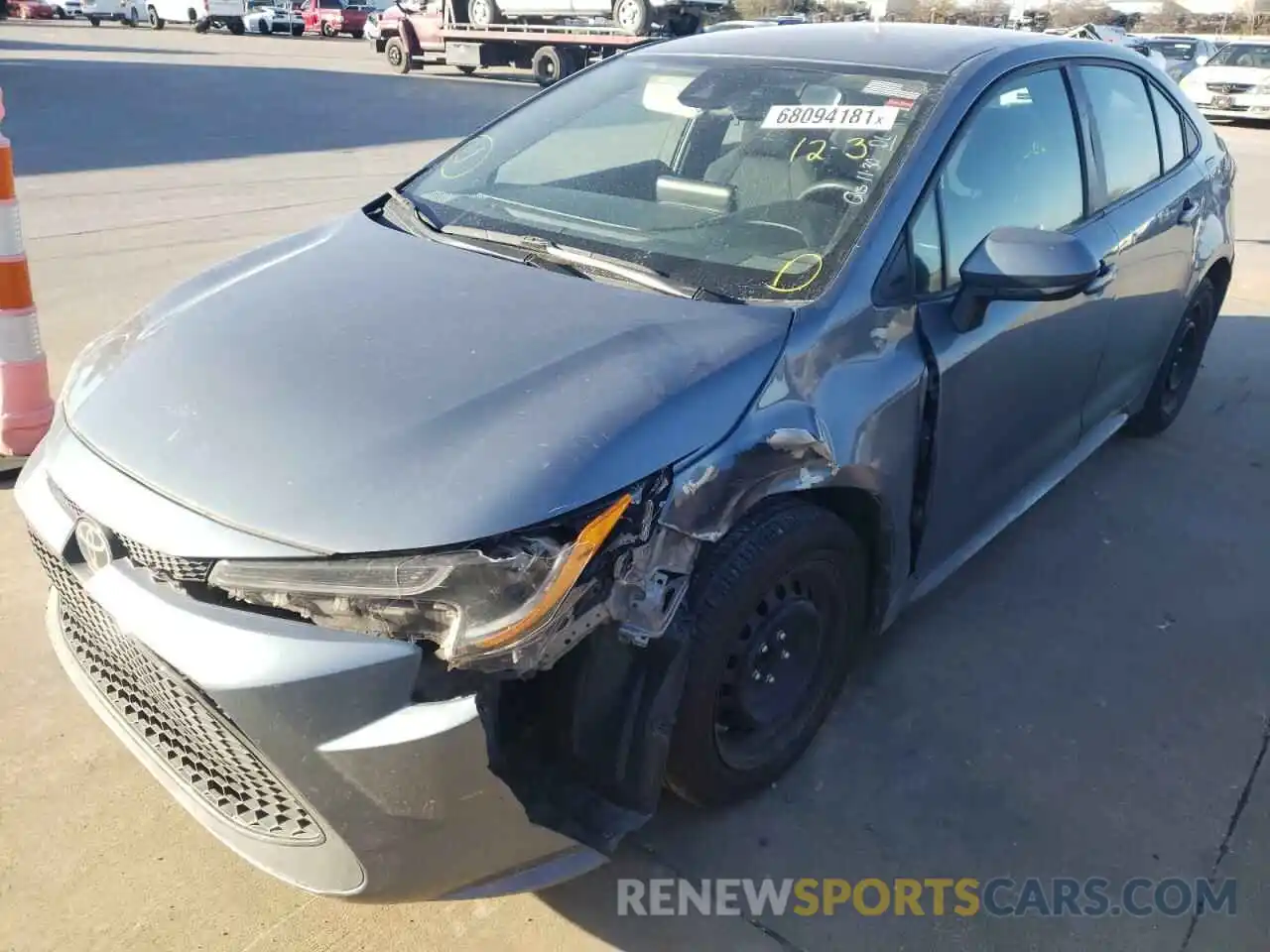 2 Photograph of a damaged car 5YFEPRAE4LP035215 TOYOTA COROLLA 2020