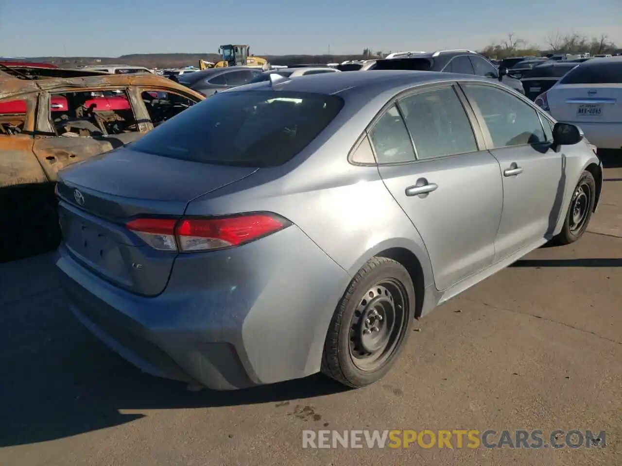 4 Photograph of a damaged car 5YFEPRAE4LP035215 TOYOTA COROLLA 2020