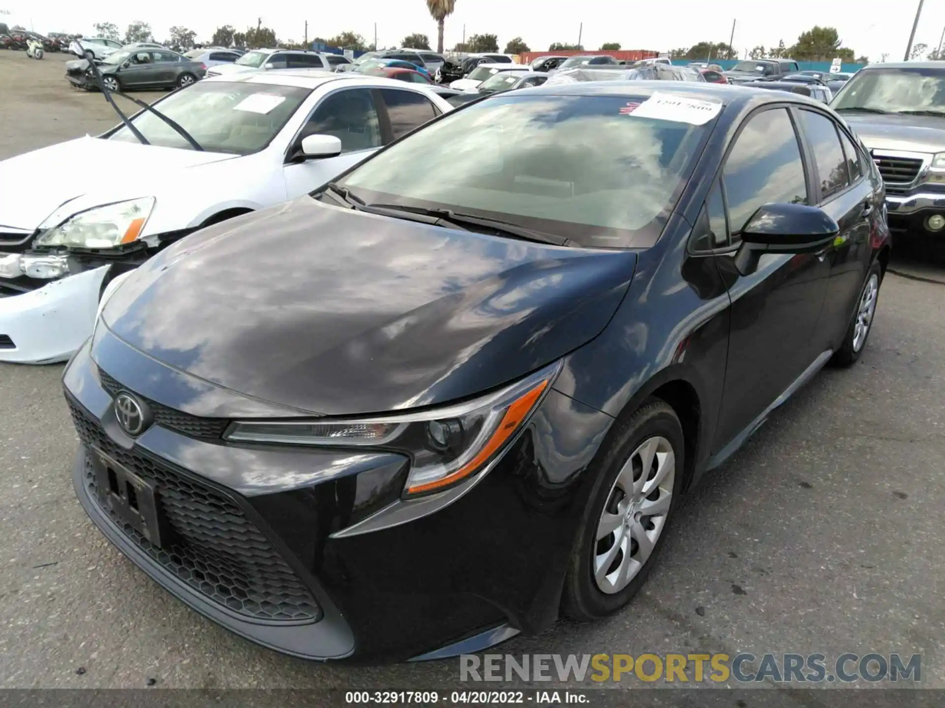 2 Photograph of a damaged car 5YFEPRAE4LP036087 TOYOTA COROLLA 2020