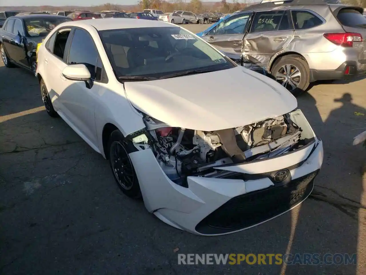 1 Photograph of a damaged car 5YFEPRAE4LP036719 TOYOTA COROLLA 2020