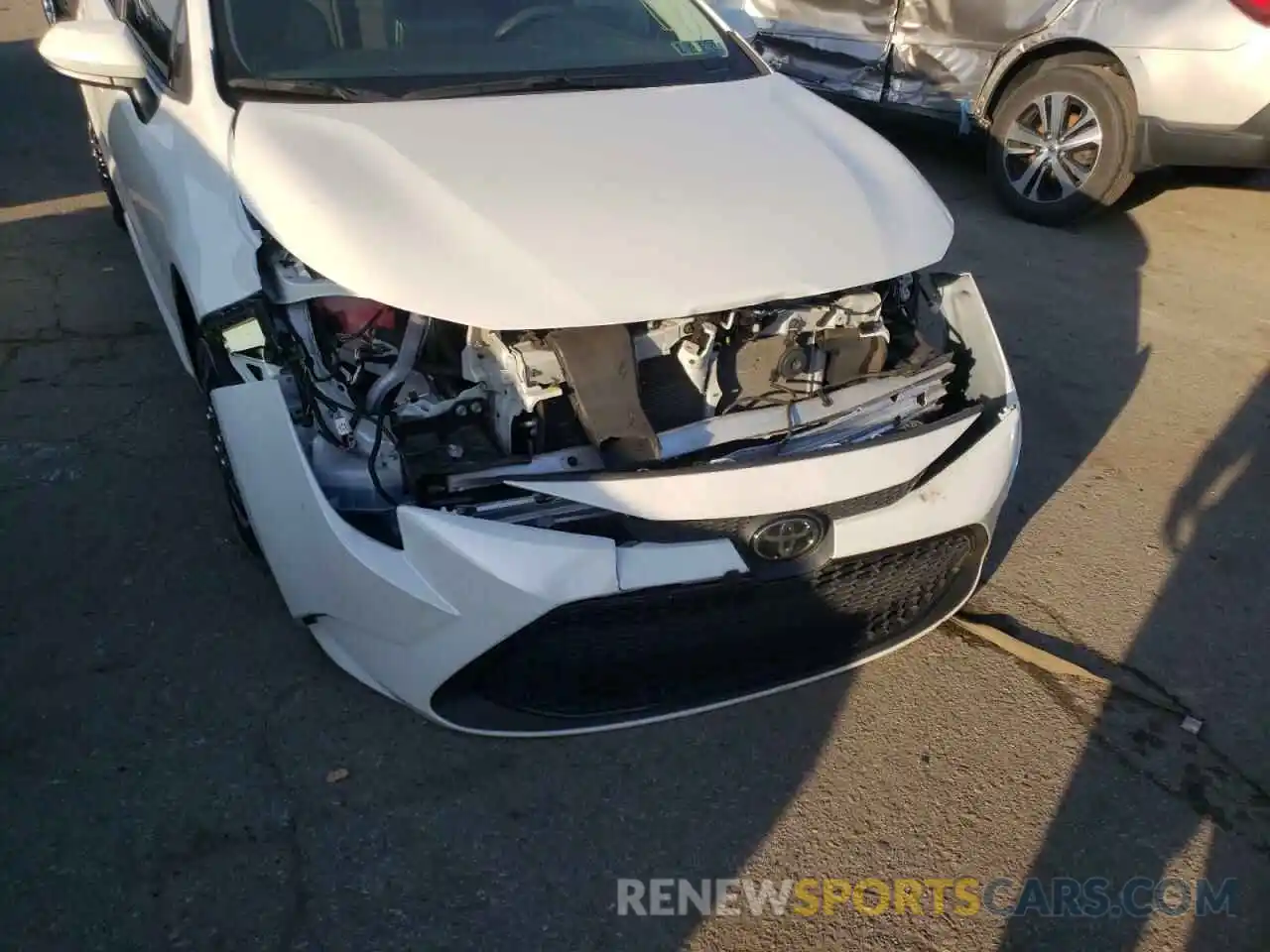 9 Photograph of a damaged car 5YFEPRAE4LP036719 TOYOTA COROLLA 2020