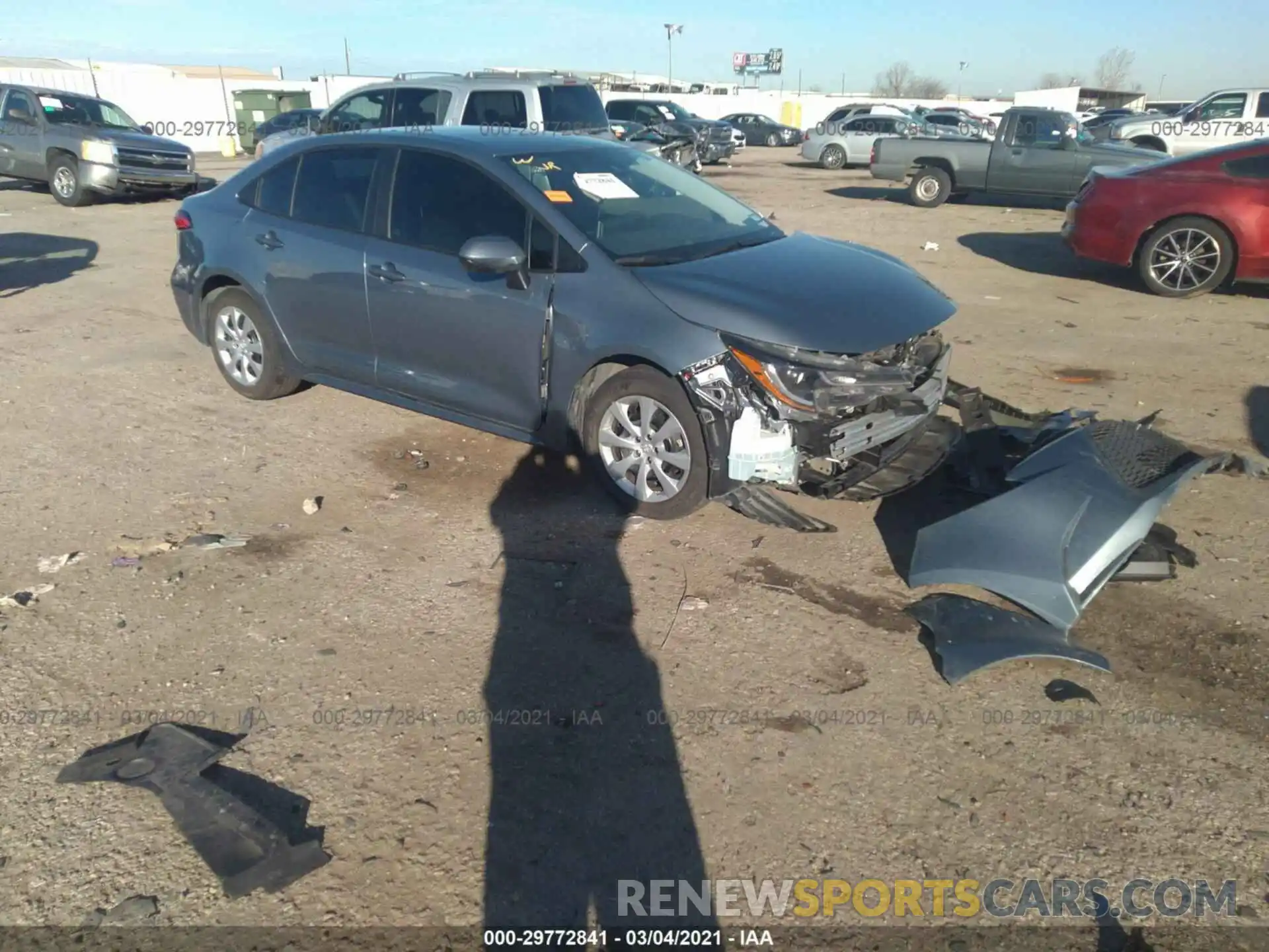 1 Photograph of a damaged car 5YFEPRAE4LP038230 TOYOTA COROLLA 2020