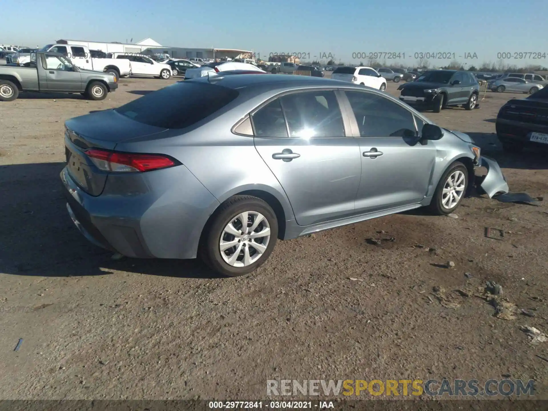 4 Photograph of a damaged car 5YFEPRAE4LP038230 TOYOTA COROLLA 2020