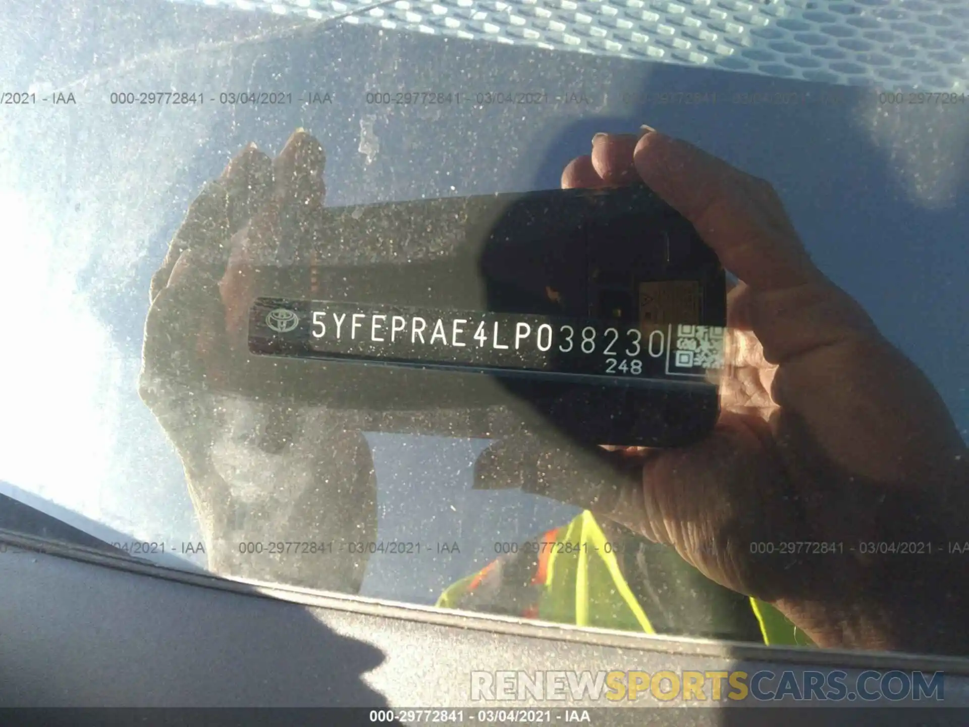 9 Photograph of a damaged car 5YFEPRAE4LP038230 TOYOTA COROLLA 2020