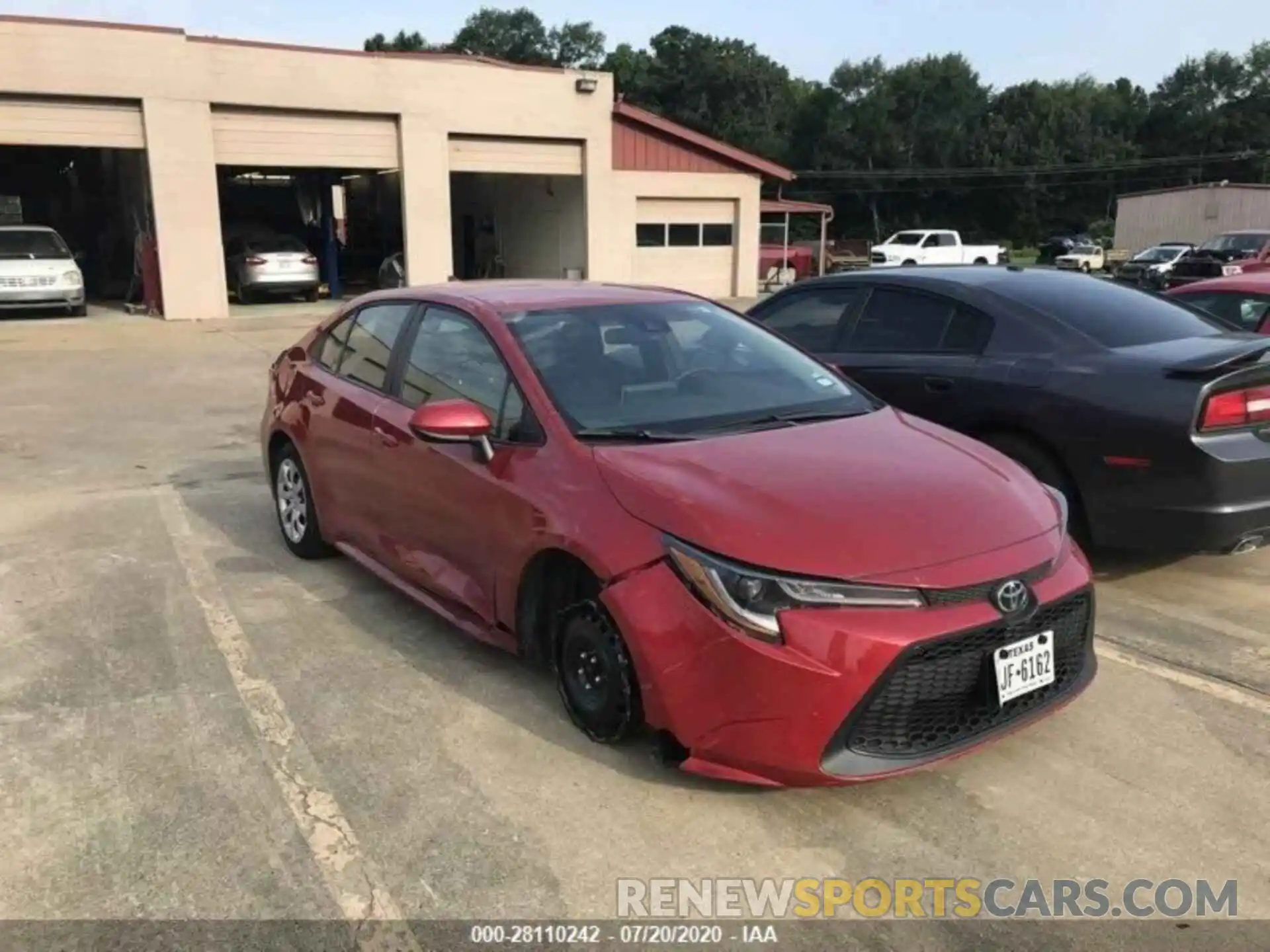 4 Photograph of a damaged car 5YFEPRAE4LP039698 TOYOTA COROLLA 2020