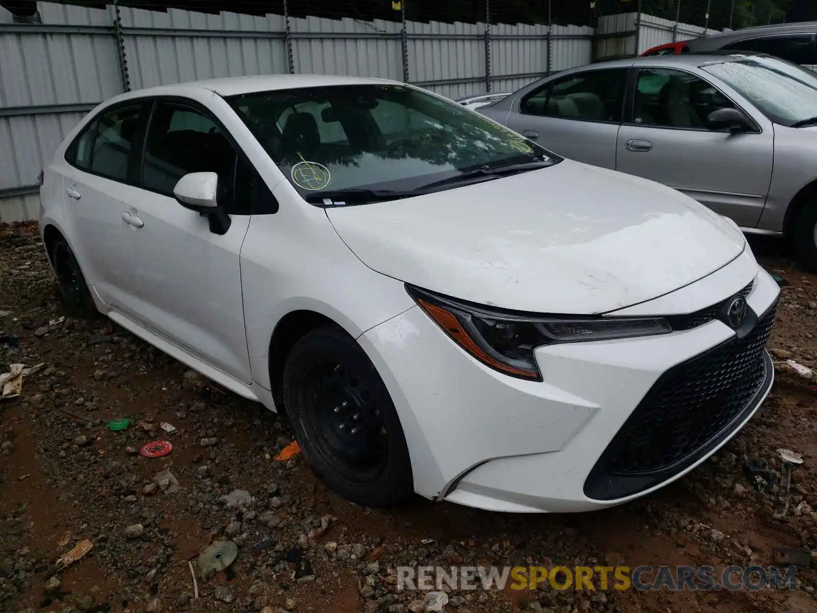 1 Photograph of a damaged car 5YFEPRAE4LP040205 TOYOTA COROLLA 2020