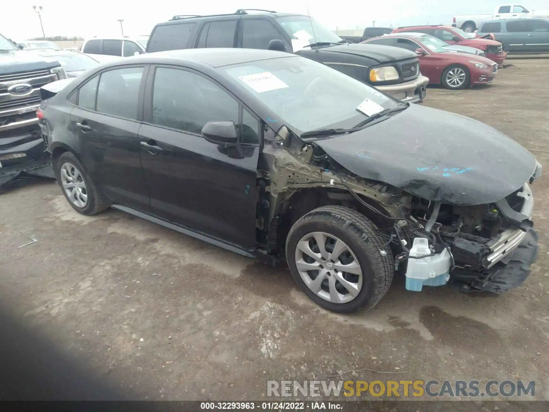 1 Photograph of a damaged car 5YFEPRAE4LP040849 TOYOTA COROLLA 2020