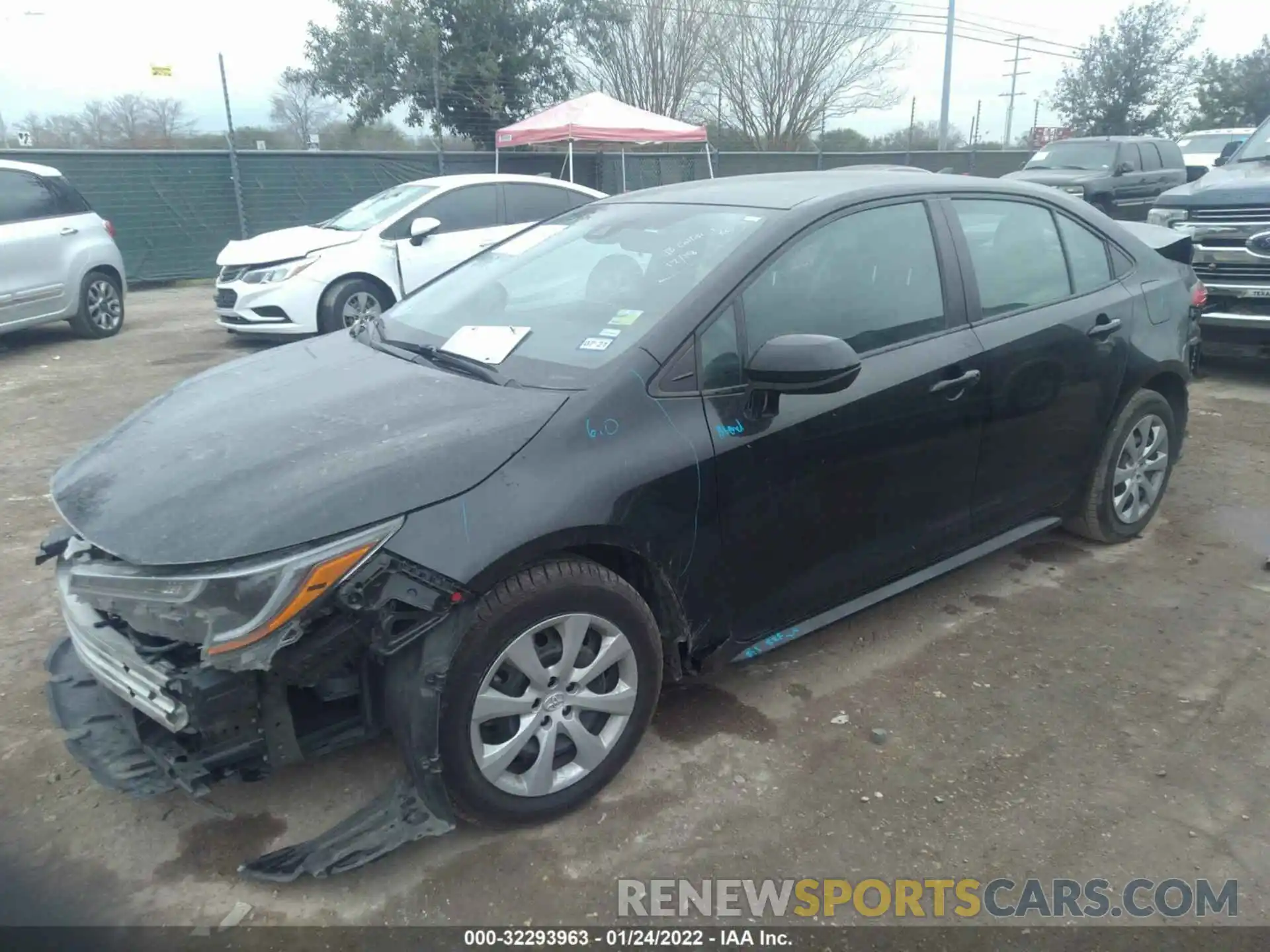 2 Photograph of a damaged car 5YFEPRAE4LP040849 TOYOTA COROLLA 2020