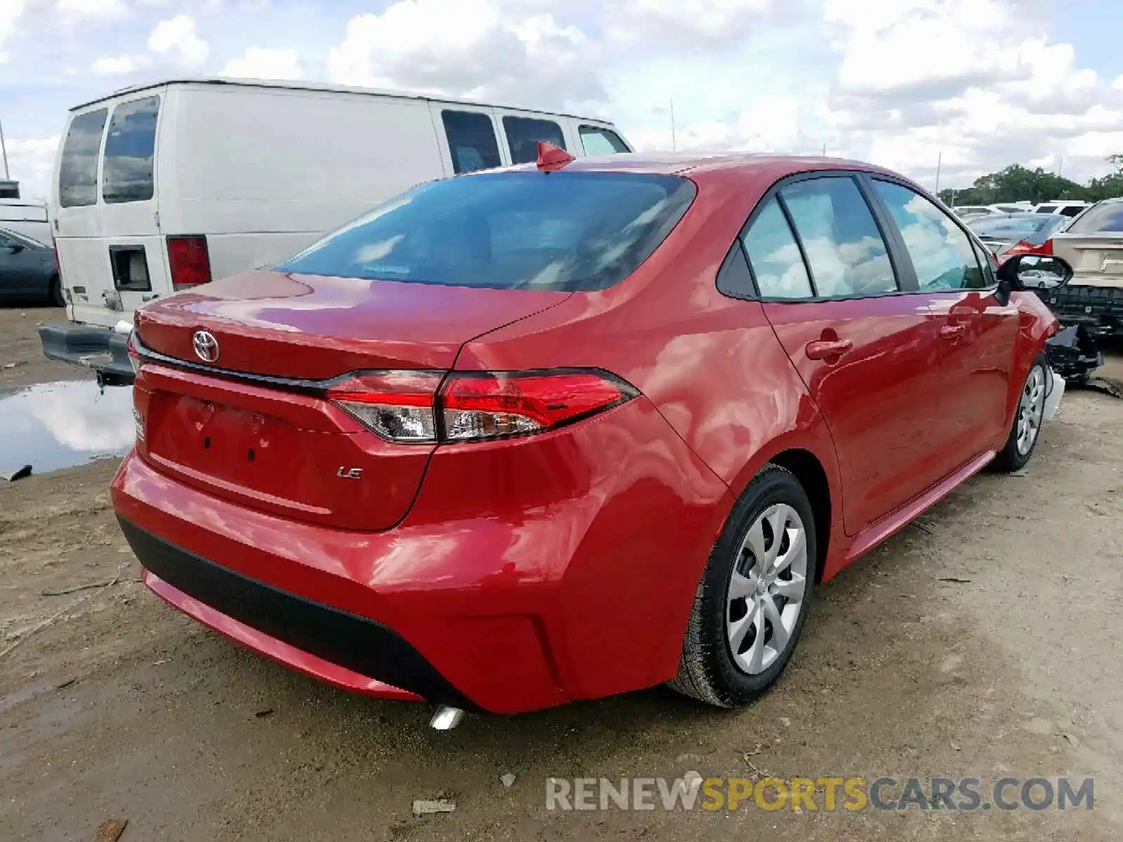 4 Photograph of a damaged car 5YFEPRAE4LP041838 TOYOTA COROLLA 2020