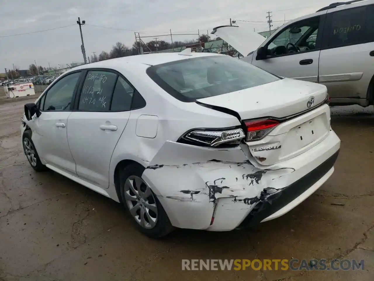 3 Photograph of a damaged car 5YFEPRAE4LP042097 TOYOTA COROLLA 2020