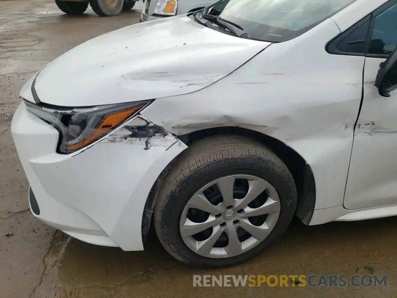 9 Photograph of a damaged car 5YFEPRAE4LP042097 TOYOTA COROLLA 2020