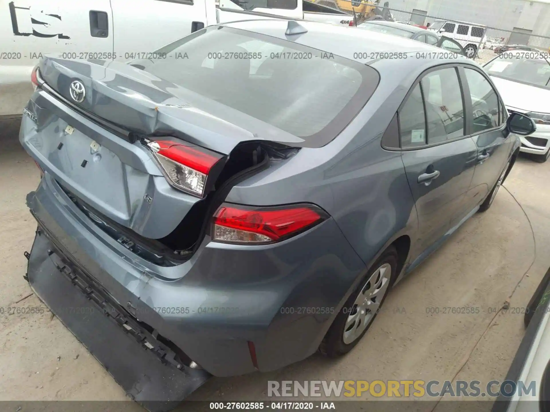 4 Photograph of a damaged car 5YFEPRAE4LP043072 TOYOTA COROLLA 2020