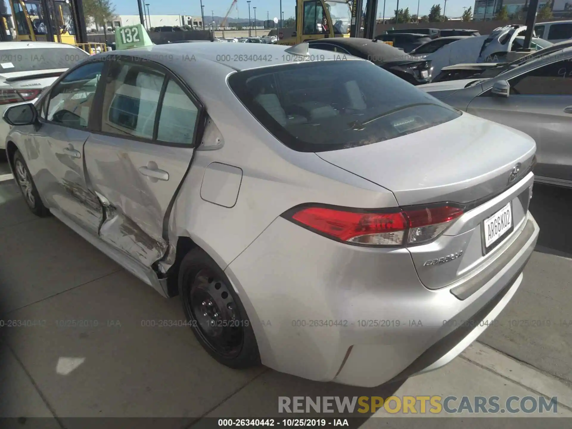 3 Photograph of a damaged car 5YFEPRAE4LP046389 TOYOTA COROLLA 2020