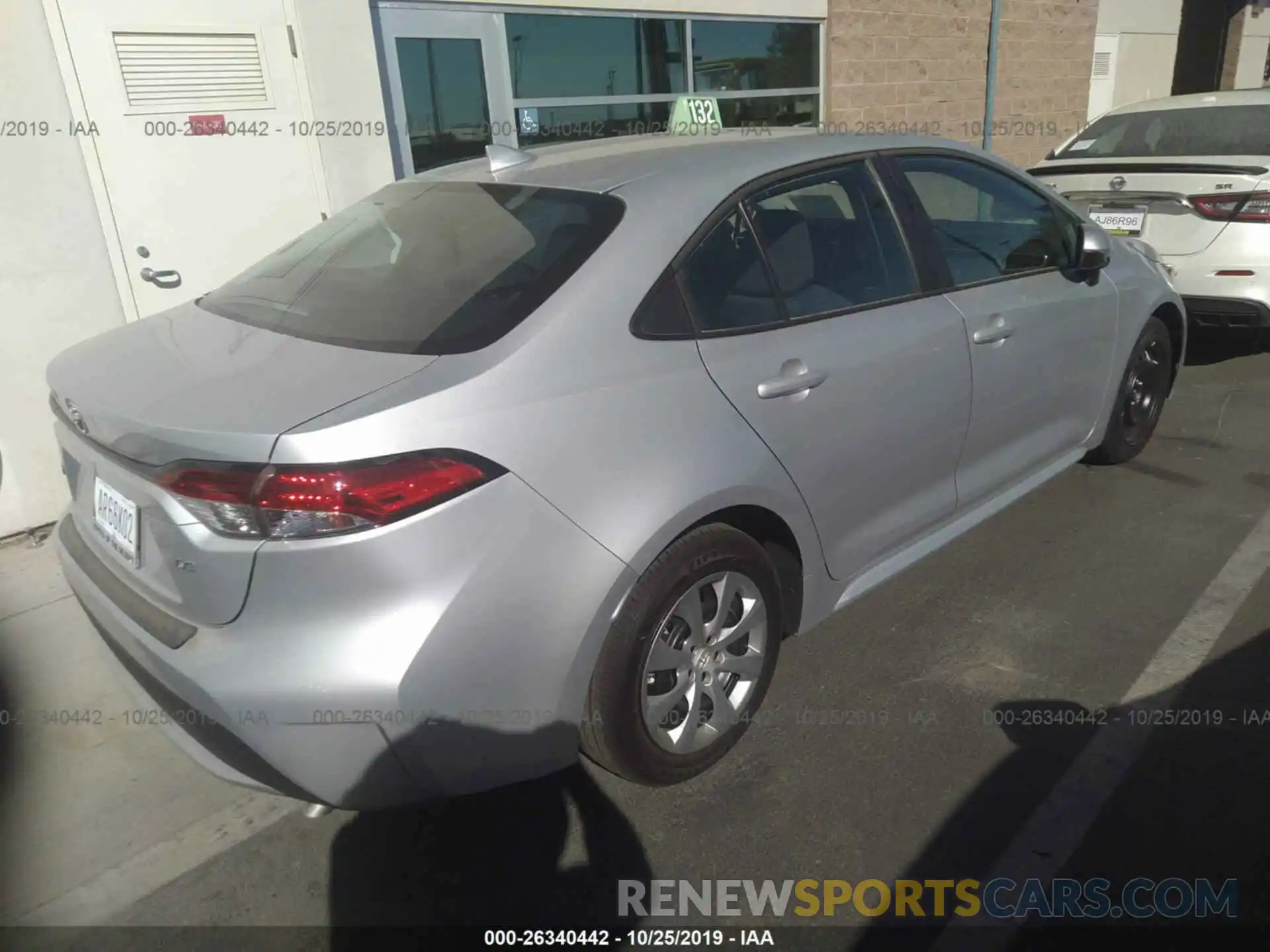 4 Photograph of a damaged car 5YFEPRAE4LP046389 TOYOTA COROLLA 2020