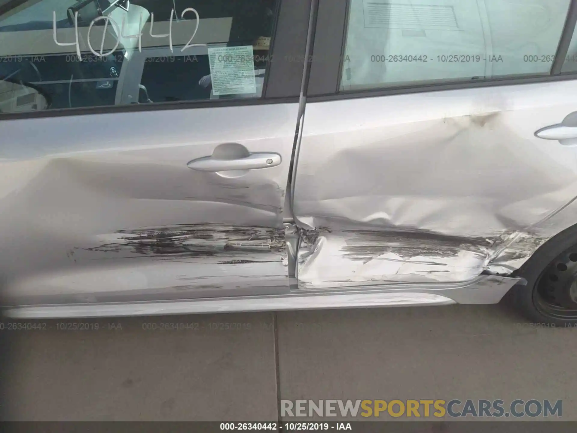 6 Photograph of a damaged car 5YFEPRAE4LP046389 TOYOTA COROLLA 2020