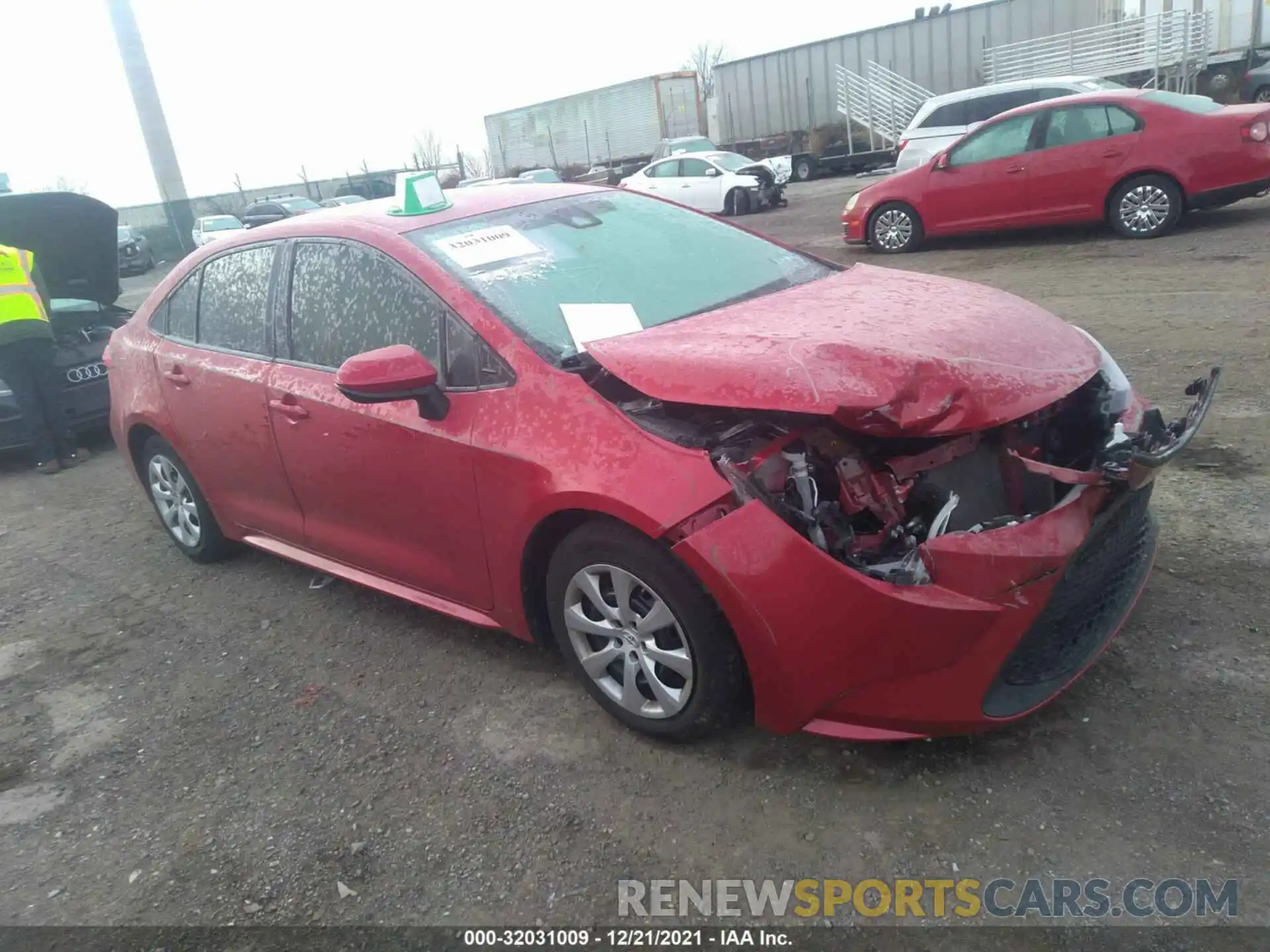 1 Photograph of a damaged car 5YFEPRAE4LP046697 TOYOTA COROLLA 2020