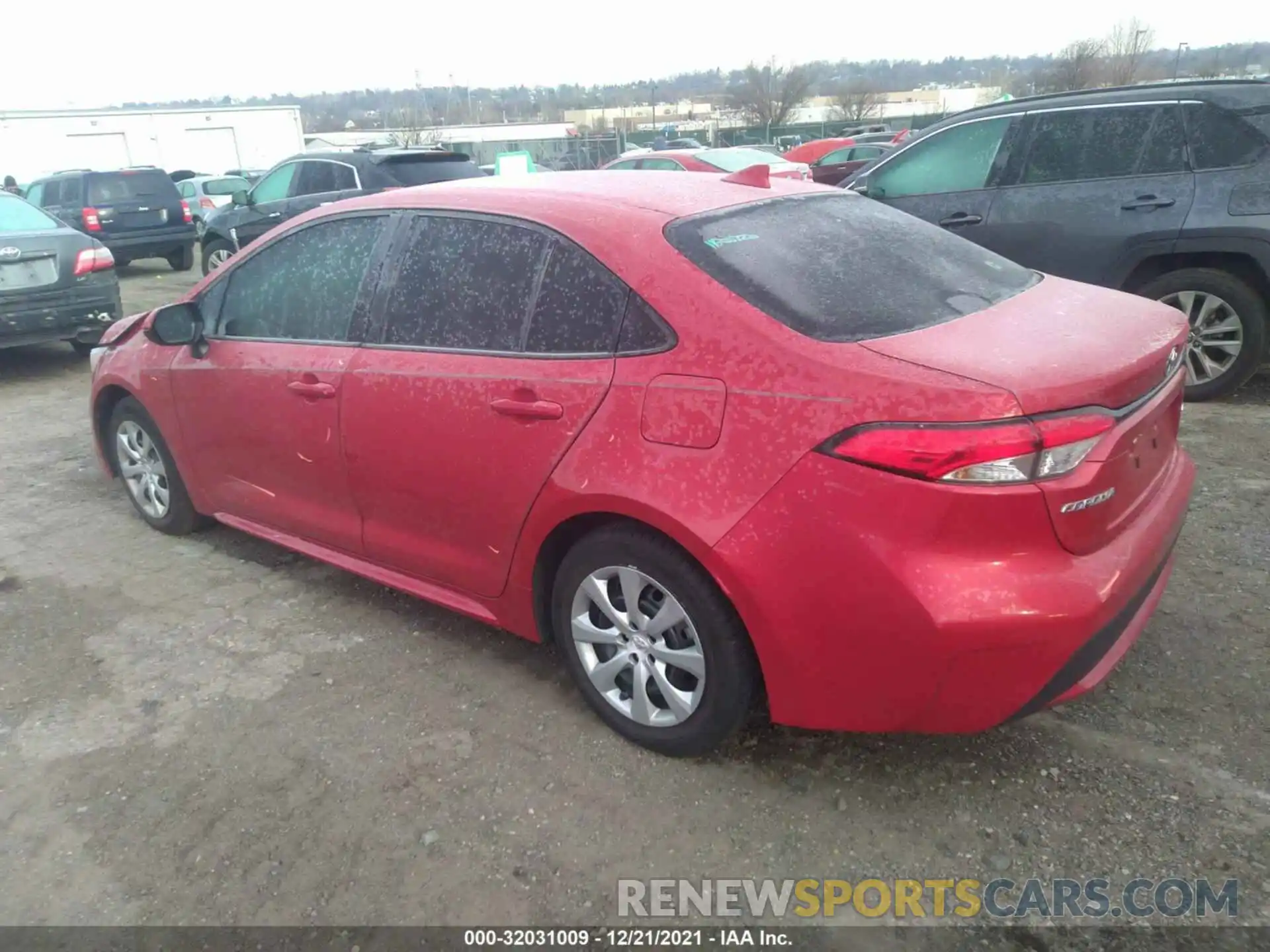 3 Photograph of a damaged car 5YFEPRAE4LP046697 TOYOTA COROLLA 2020