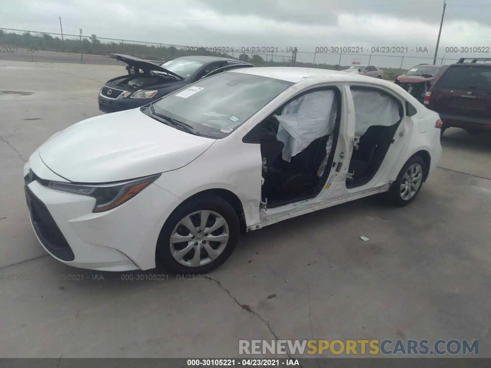 2 Photograph of a damaged car 5YFEPRAE4LP048076 TOYOTA COROLLA 2020