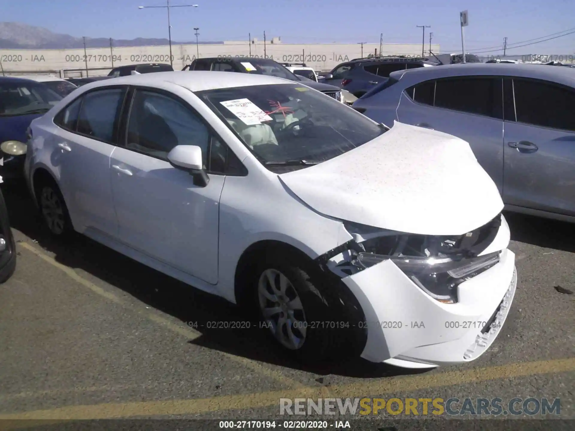 1 Photograph of a damaged car 5YFEPRAE4LP049096 TOYOTA COROLLA 2020