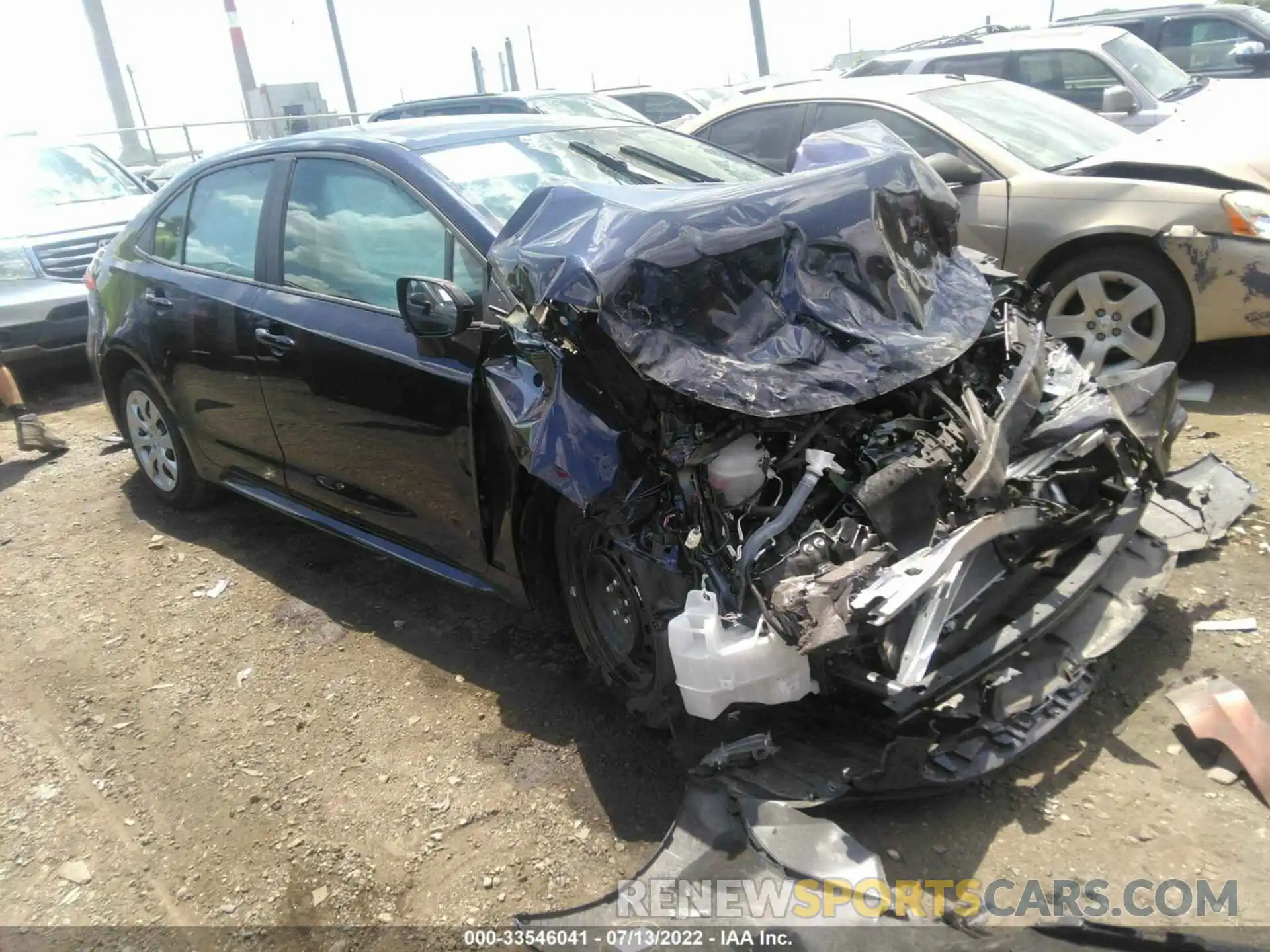 1 Photograph of a damaged car 5YFEPRAE4LP049521 TOYOTA COROLLA 2020