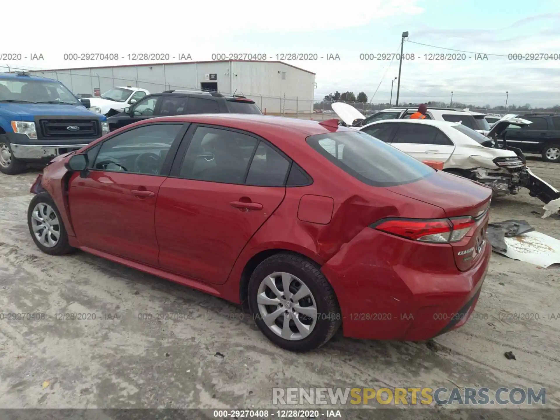 3 Photograph of a damaged car 5YFEPRAE4LP051253 TOYOTA COROLLA 2020