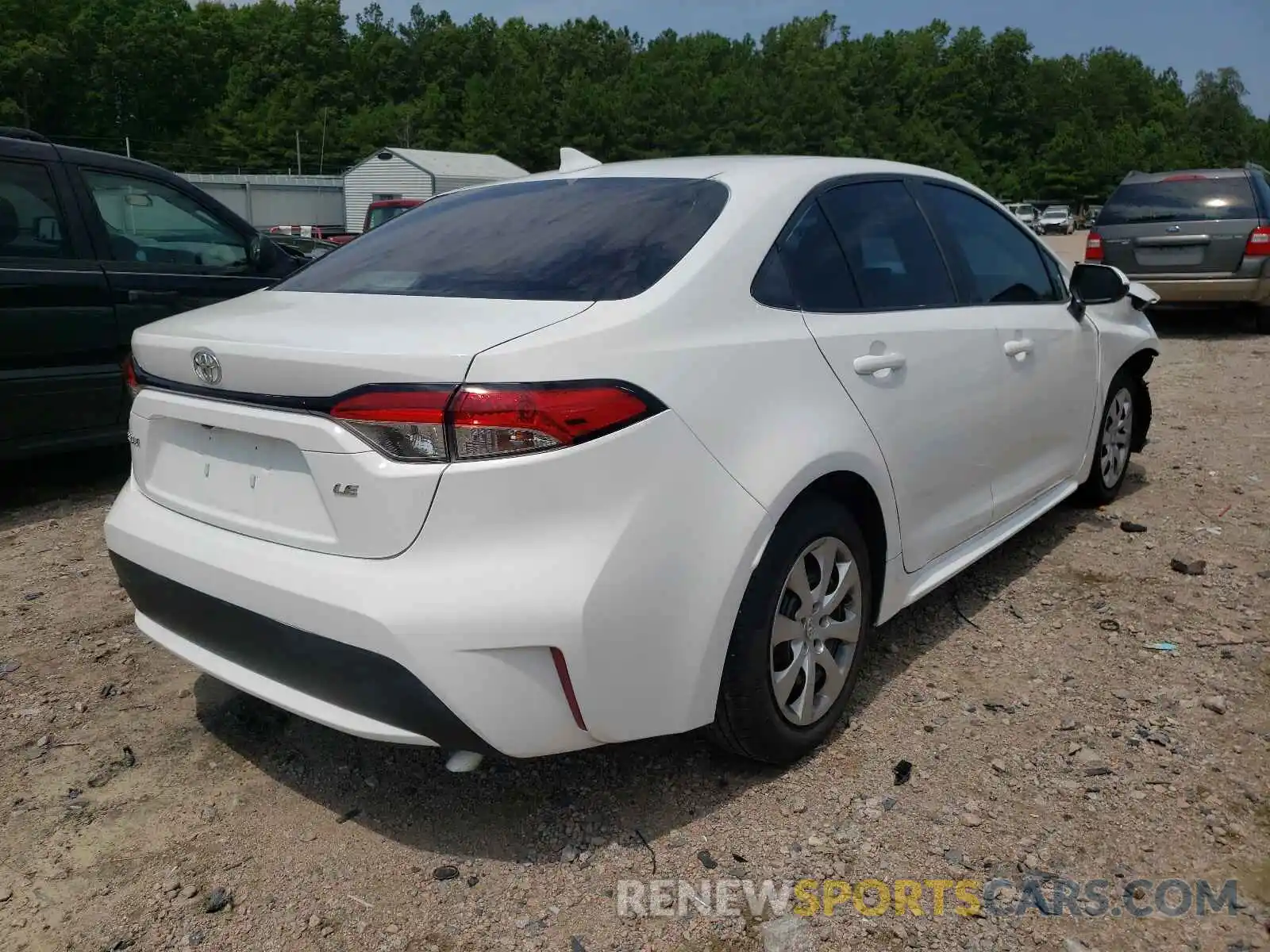 4 Photograph of a damaged car 5YFEPRAE4LP052144 TOYOTA COROLLA 2020