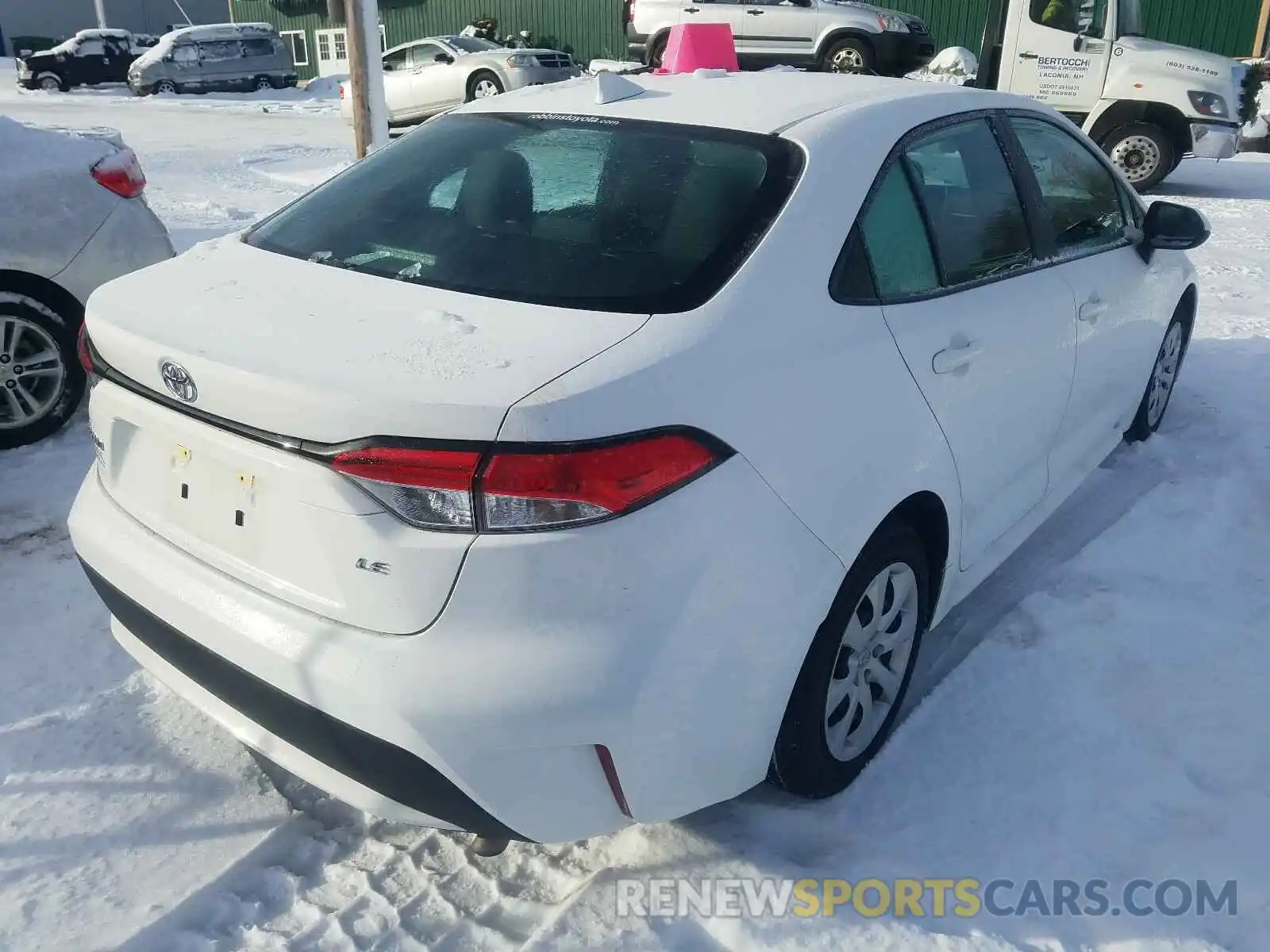 4 Photograph of a damaged car 5YFEPRAE4LP053603 TOYOTA COROLLA 2020