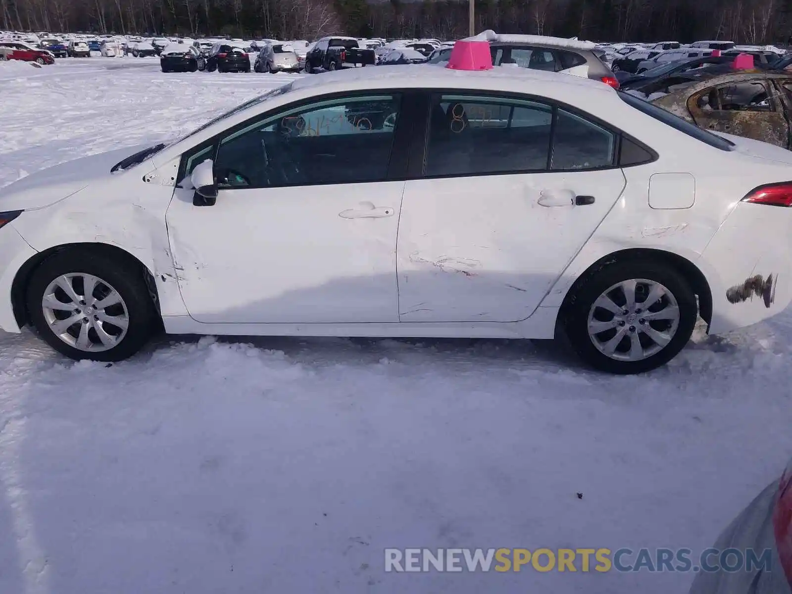 9 Photograph of a damaged car 5YFEPRAE4LP053603 TOYOTA COROLLA 2020